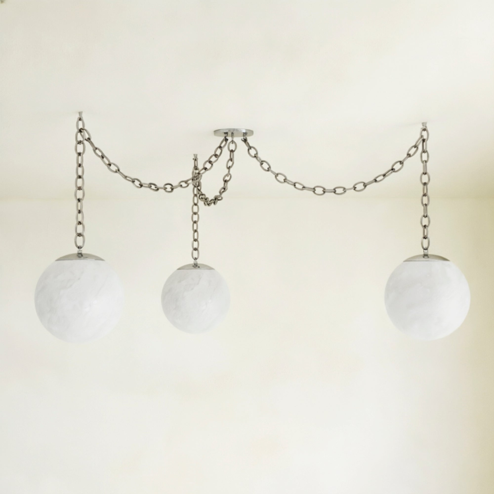 Valen Alabaster 3 Swag Pendant