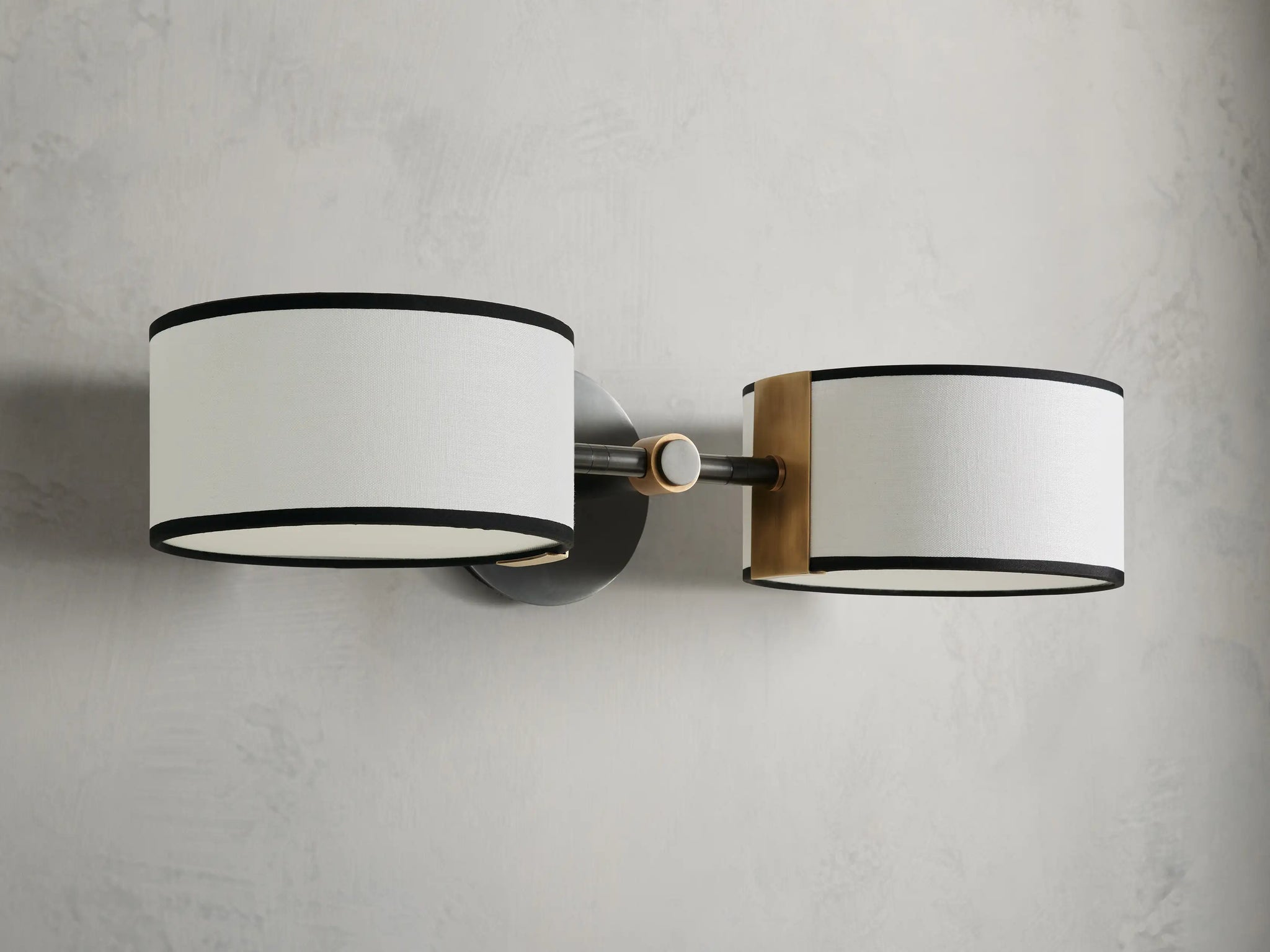 Daphne Double Sconce