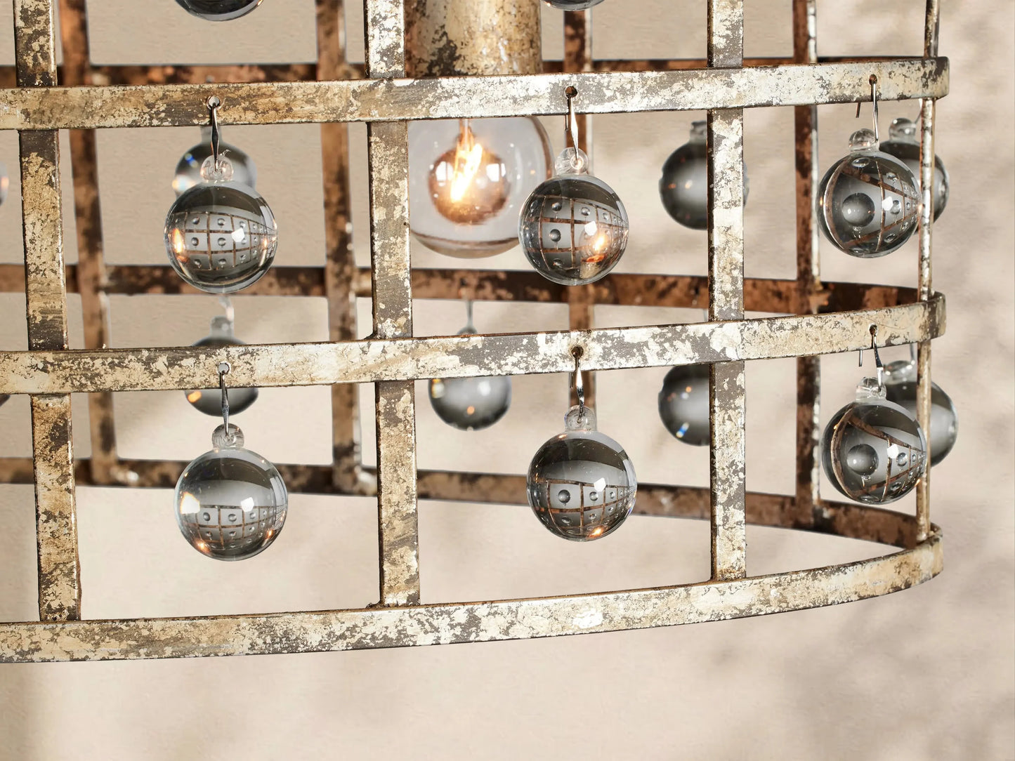 La Catiefa Oval Chandelier