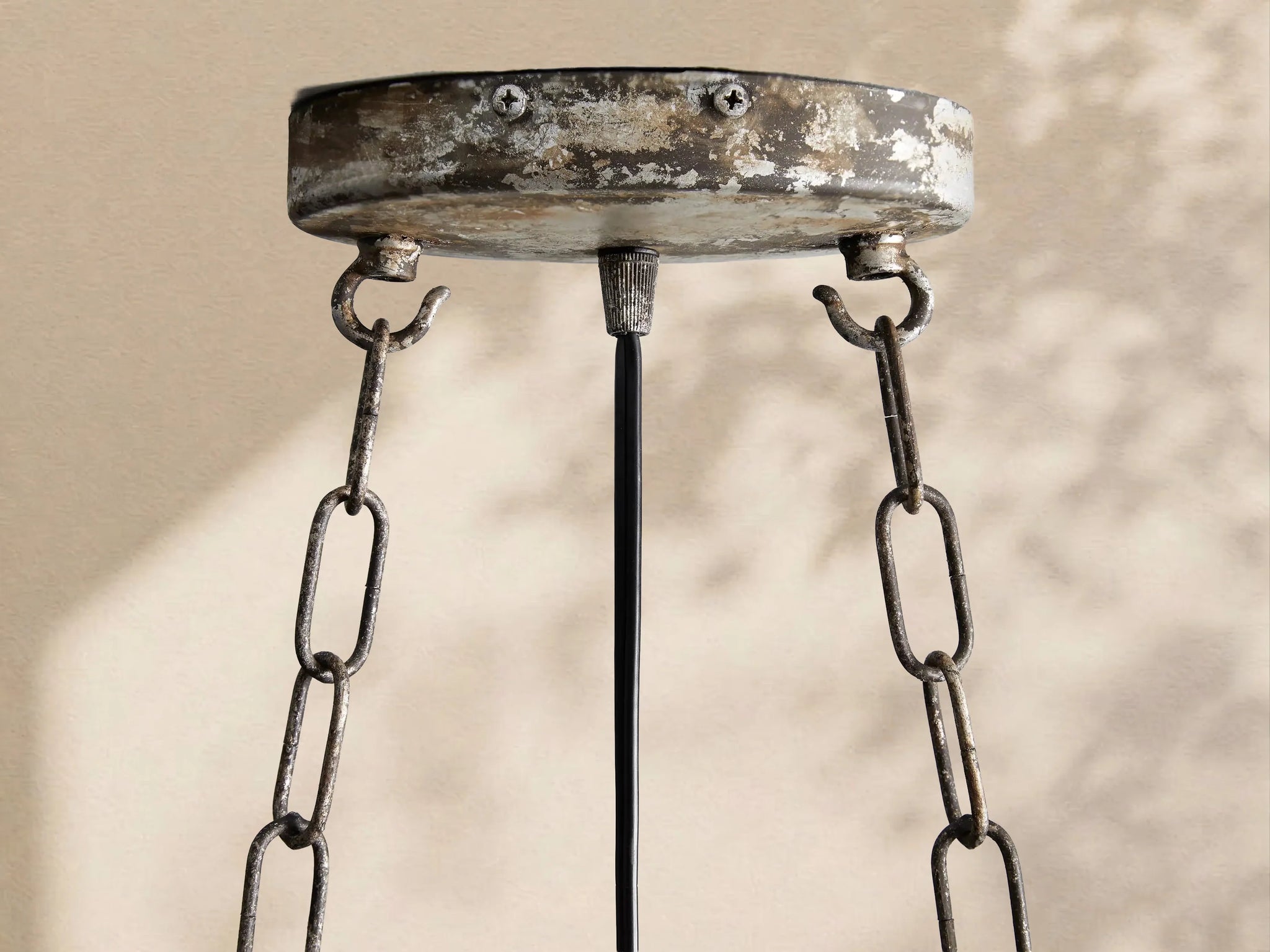 La Catiefa Oval Chandelier