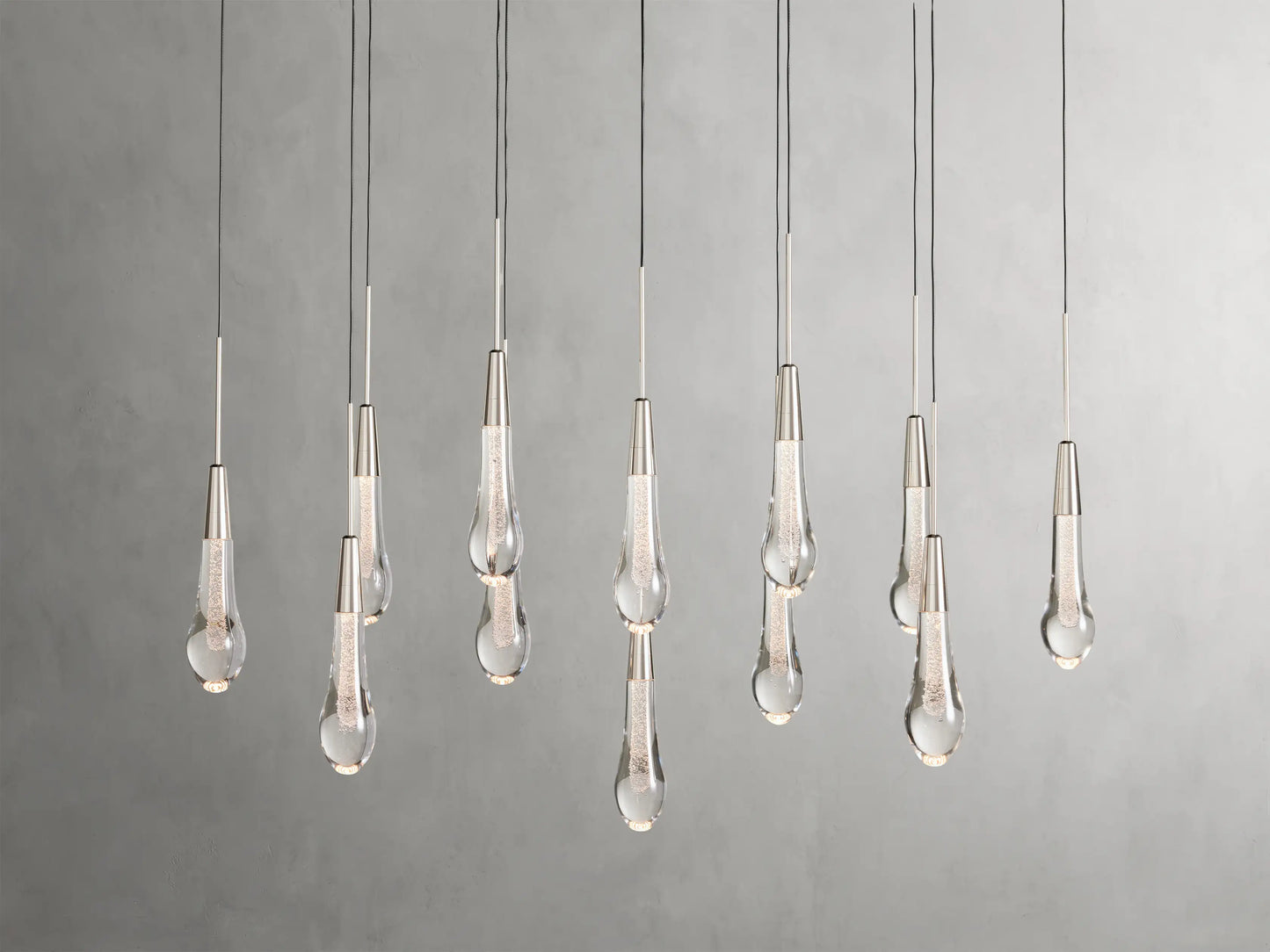 Soltaire Glass Linear Chandelier