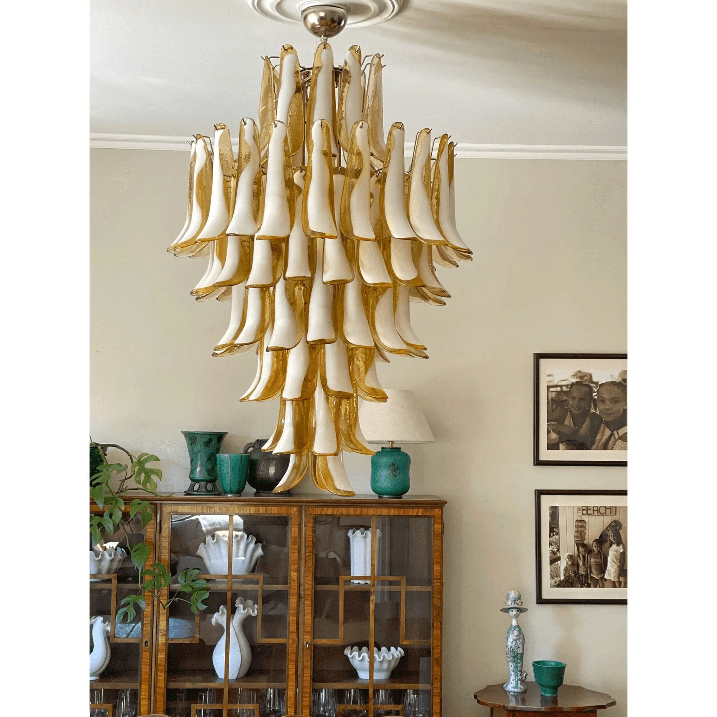 Dravina Glass Petals Pendant Lamp 31.5″D