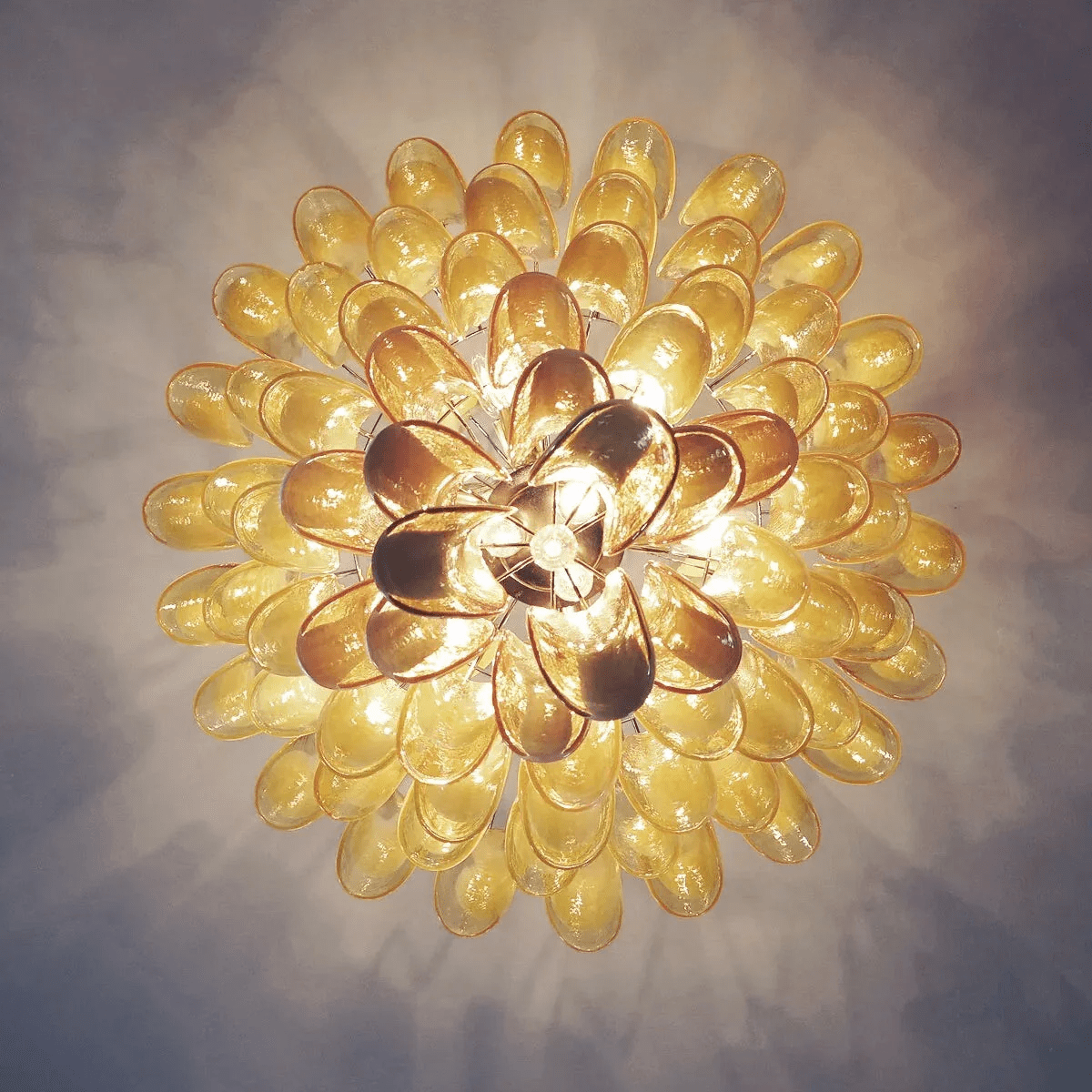 Dravina Glass Petals Pendant Lamp 31.5″D