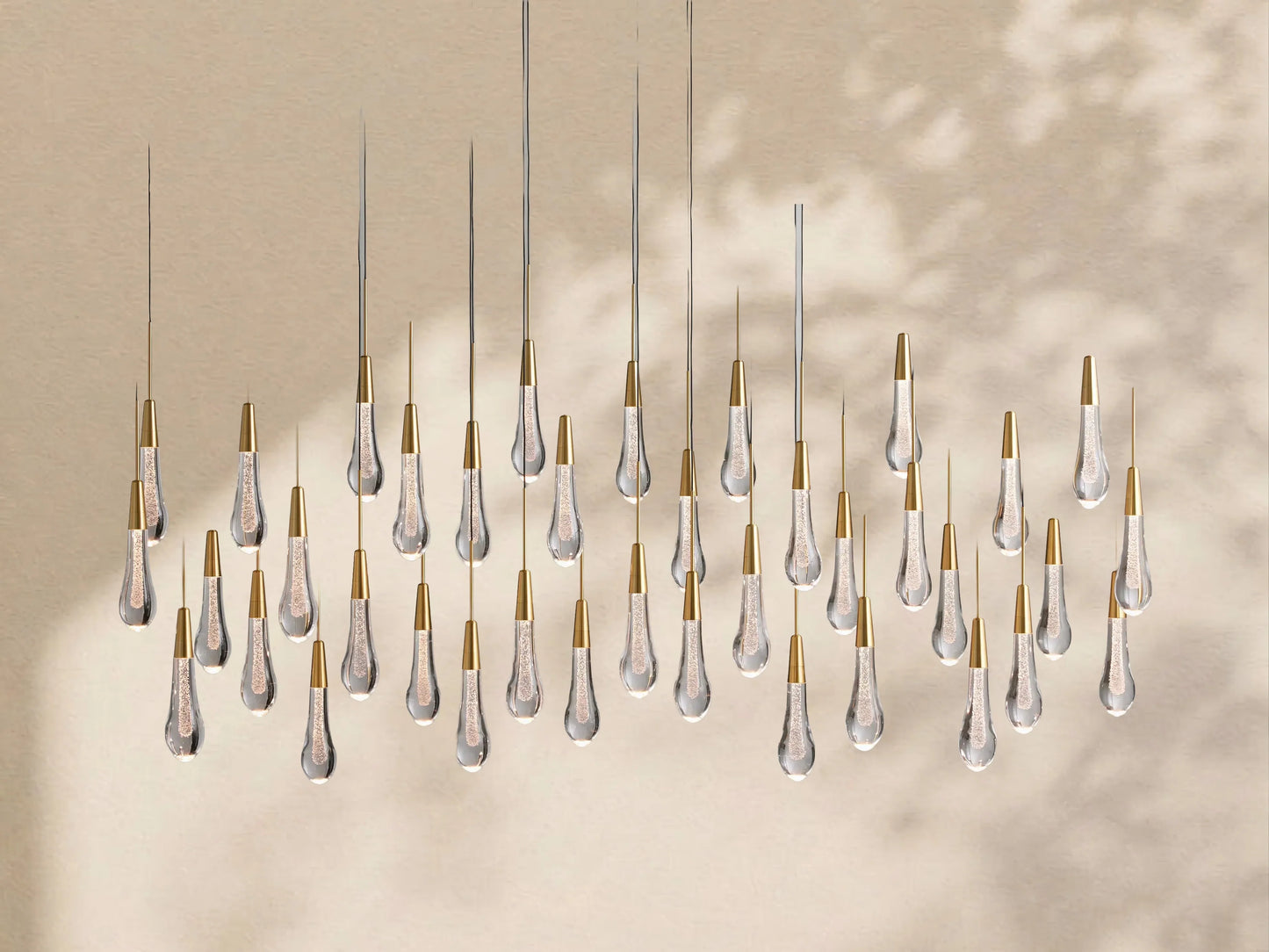 Soltaire Glass Linear Chandelier
