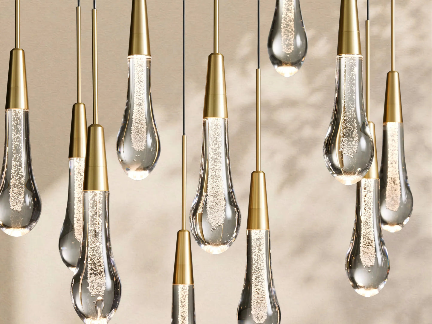 Soltaire Glass Linear Chandelier