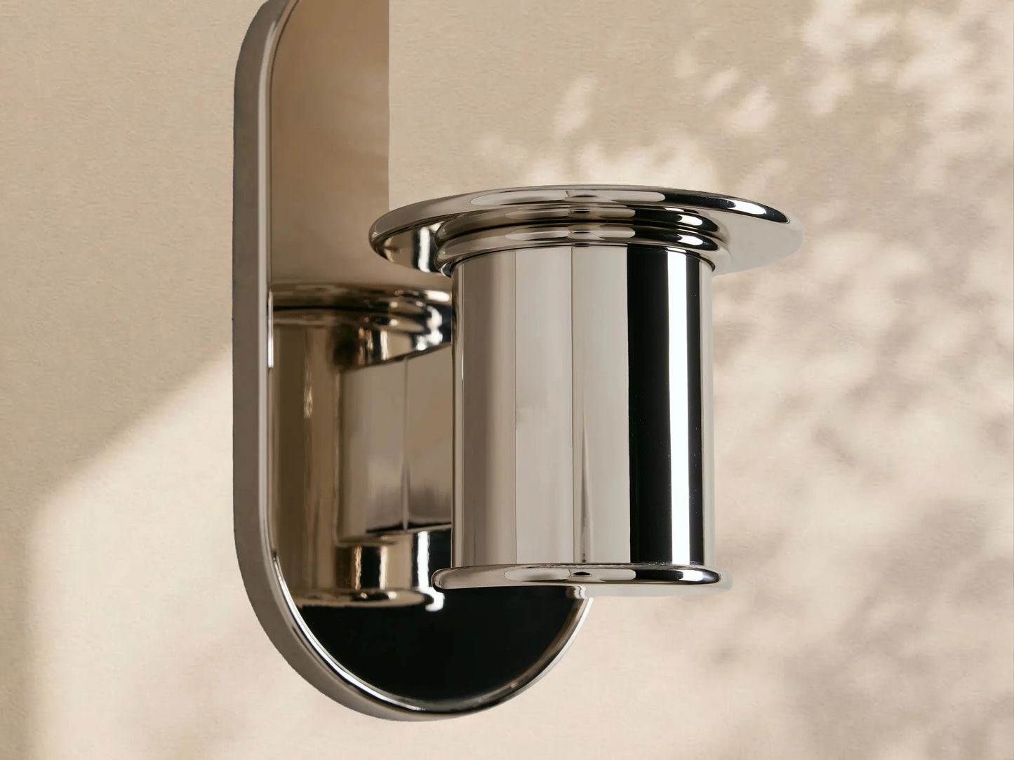 Aylan Sconce in Alabaster
