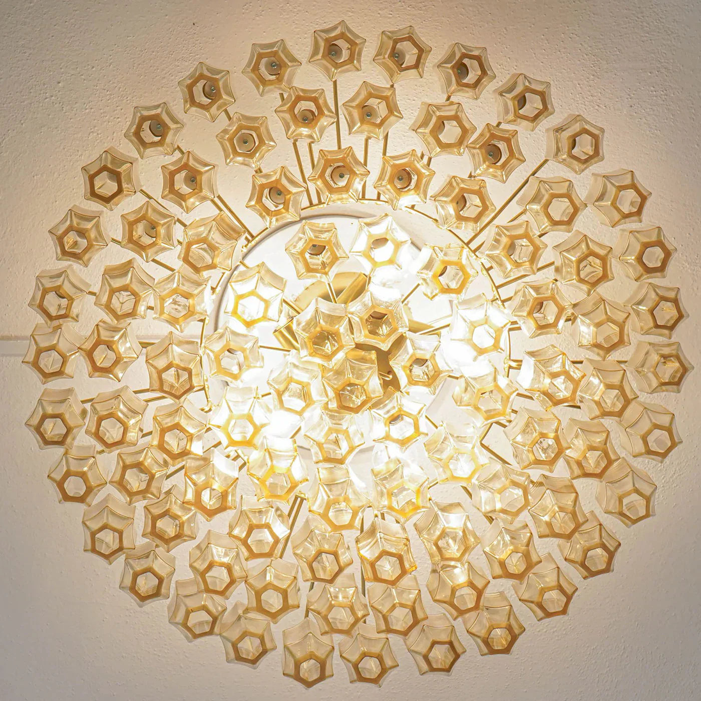 Prismatico 91 Elements Amber Compact Glass Flushmount 25"