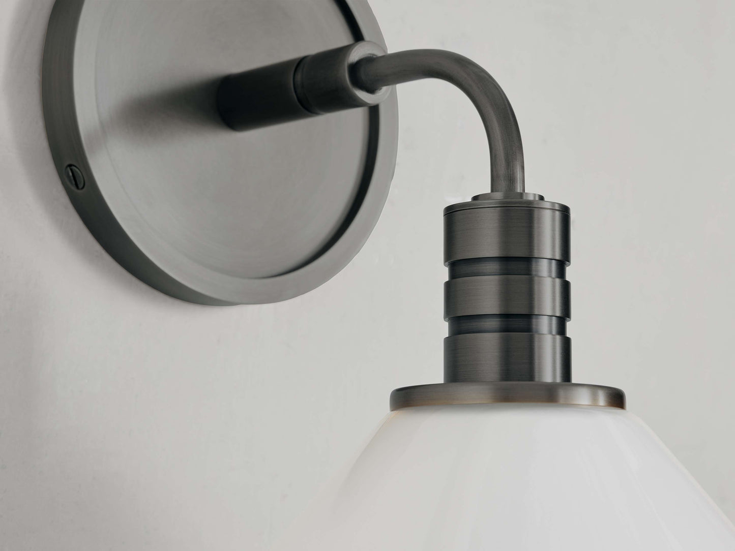 Theriond Wall Sconce in Bronze