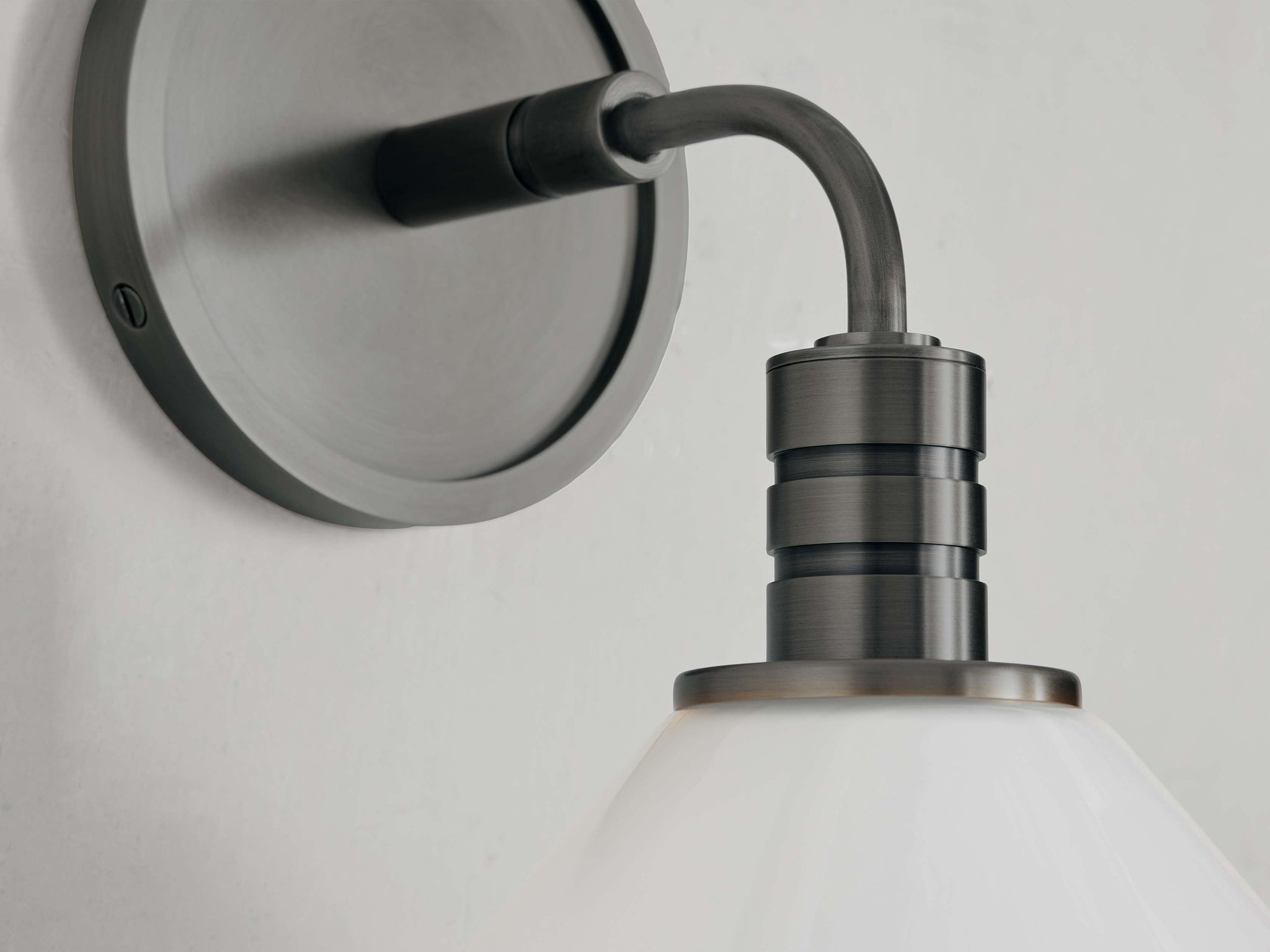 Theriond Wall Sconce in Bronze