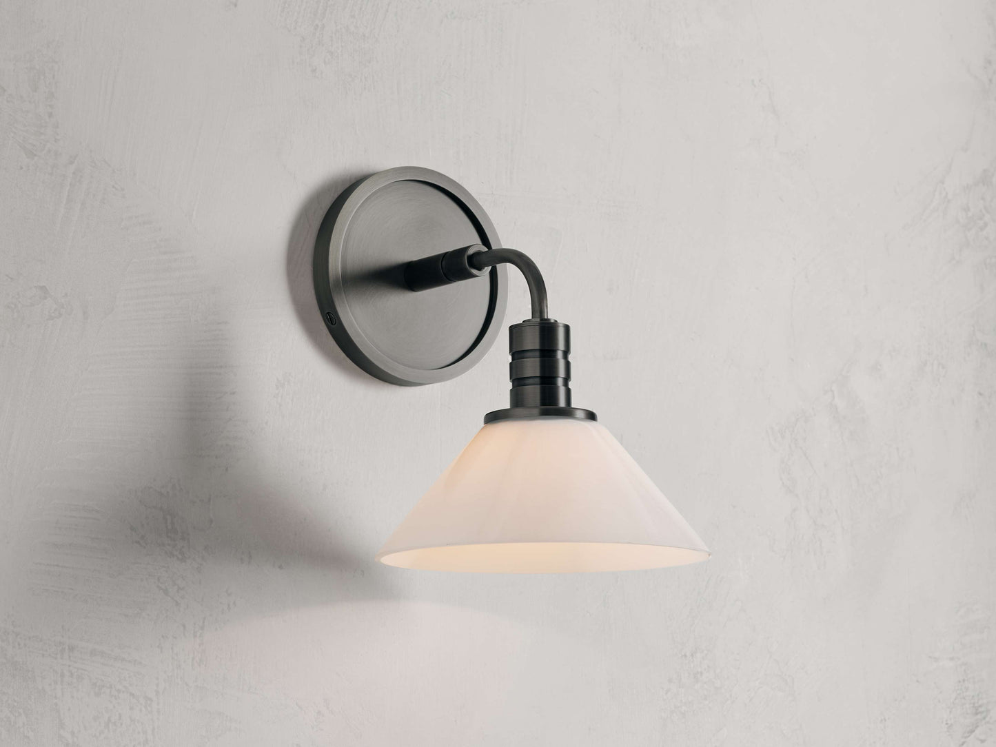 Theriond Wall Sconce in Bronze