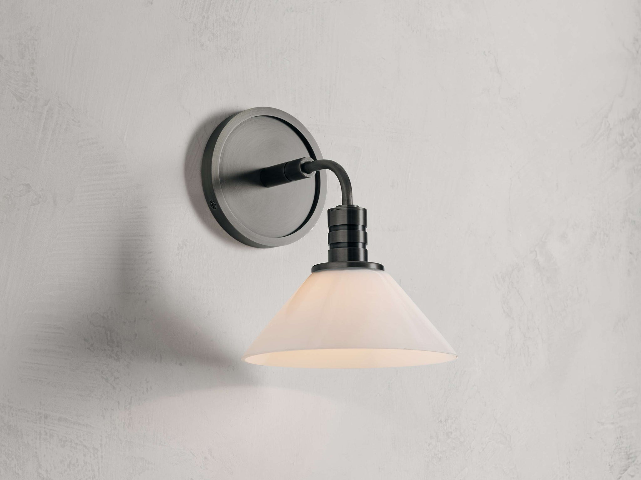 Theriond Wall Sconce in Bronze