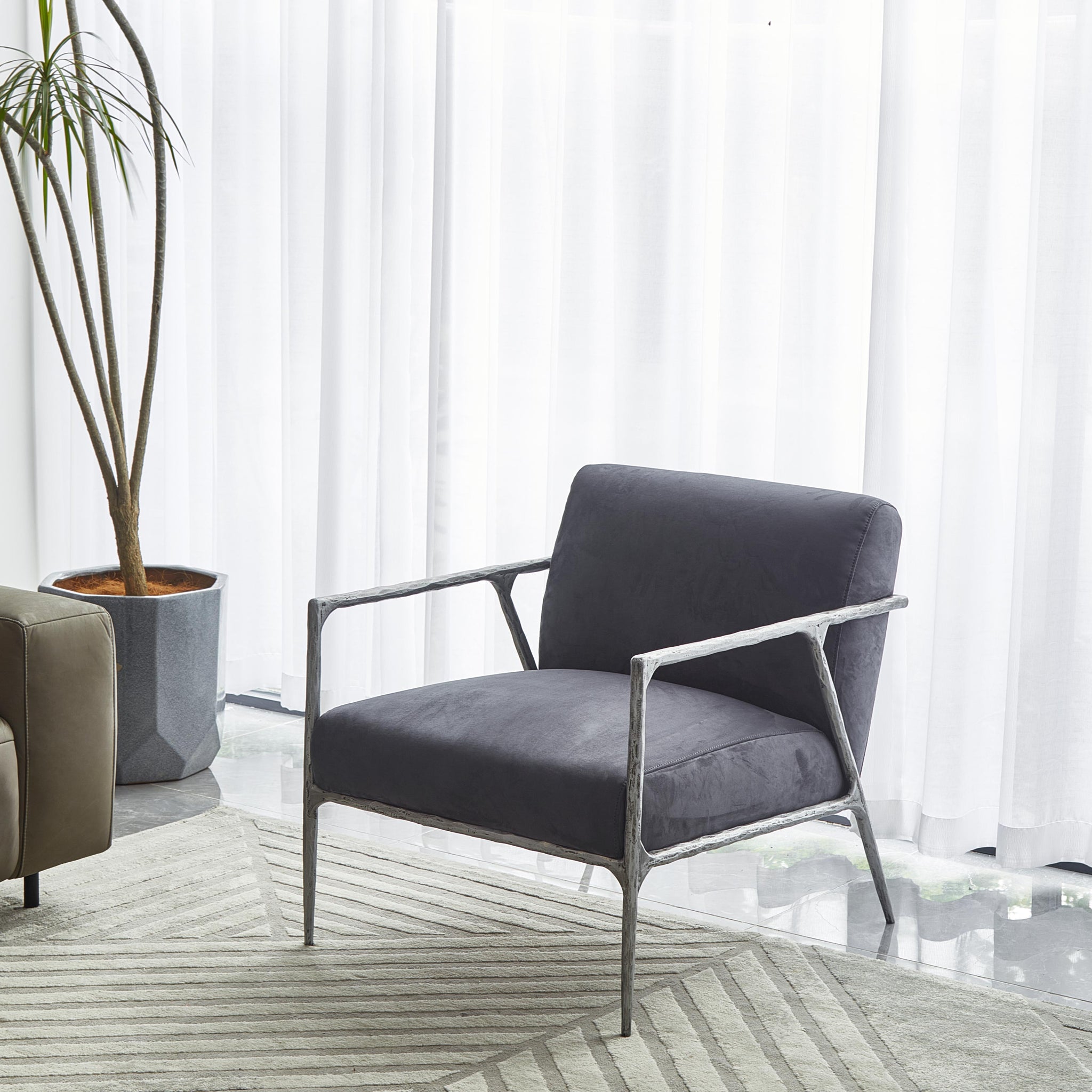 Hand Forged Metal Retro Silver Iron Frame Track Armchair