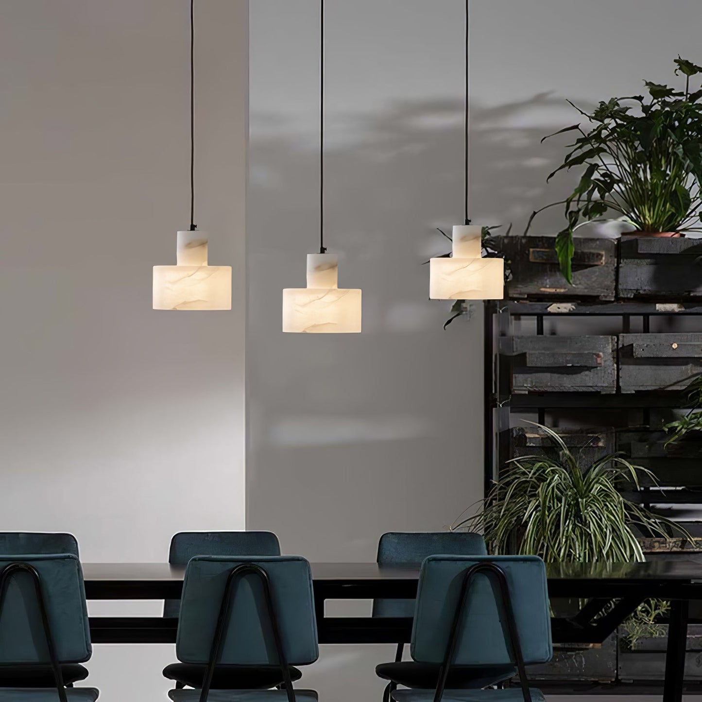 Cylora Alabaster Column Pendant Lamp - CasaraHouse