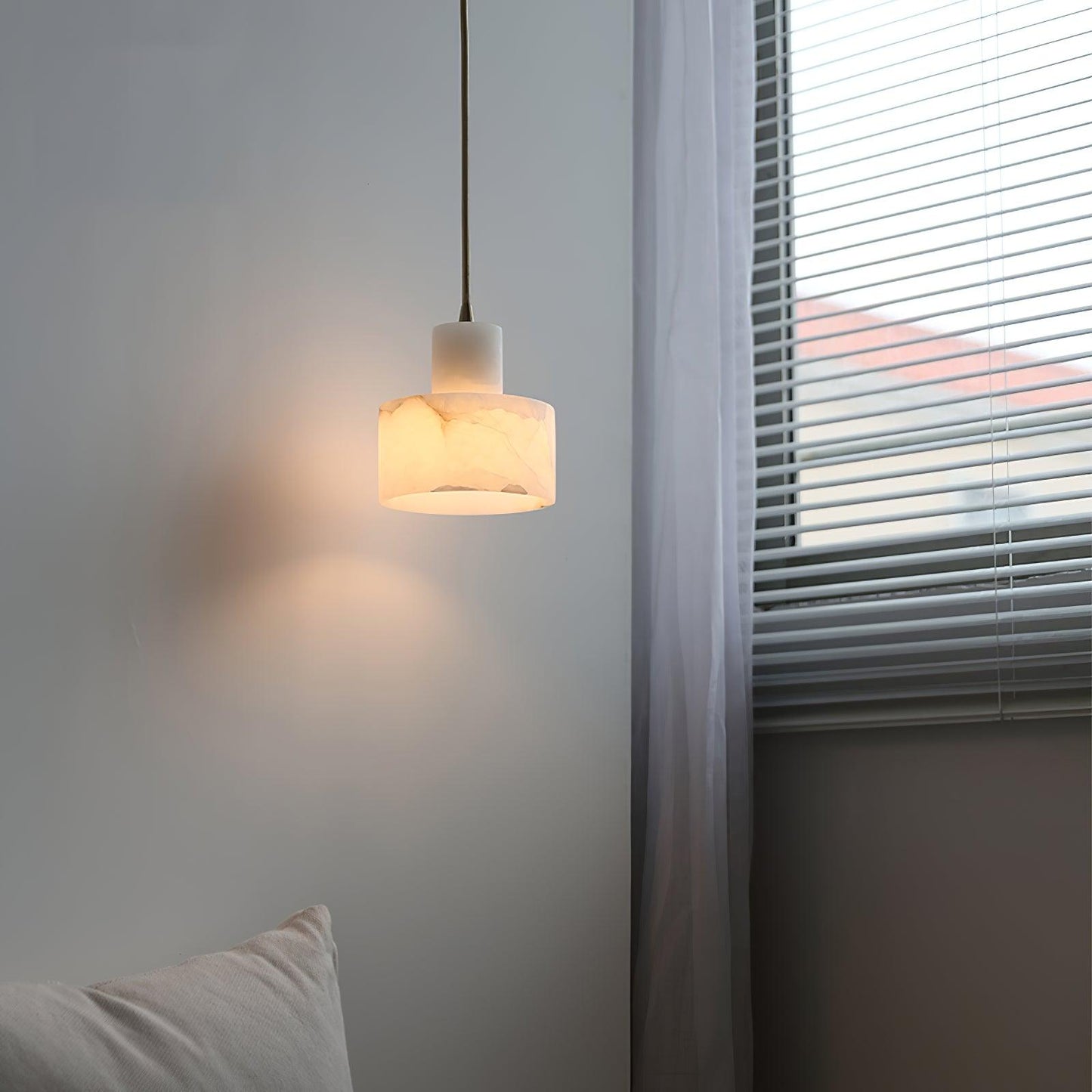 Cylora Alabaster Column Pendant Lamp - CasaraHouse