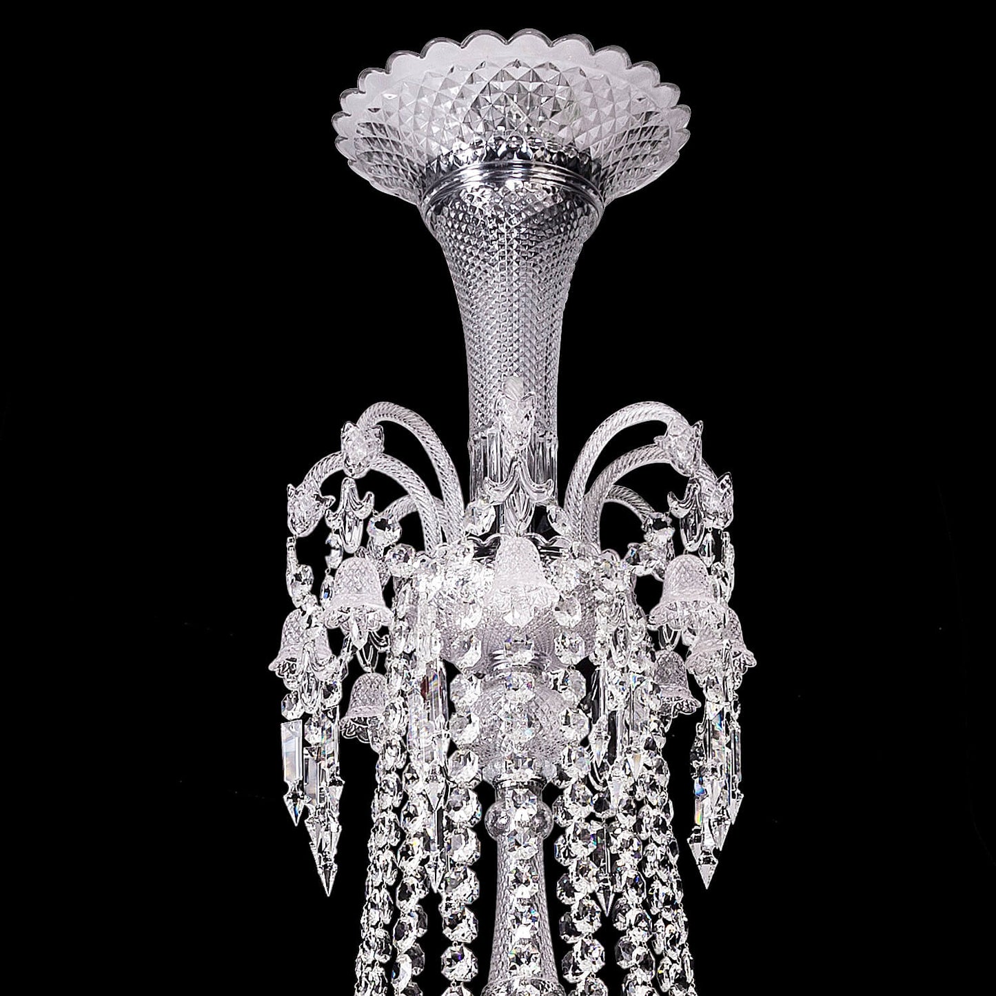 Bakala Traditional Luxury Bastian Crystal Chandelier
