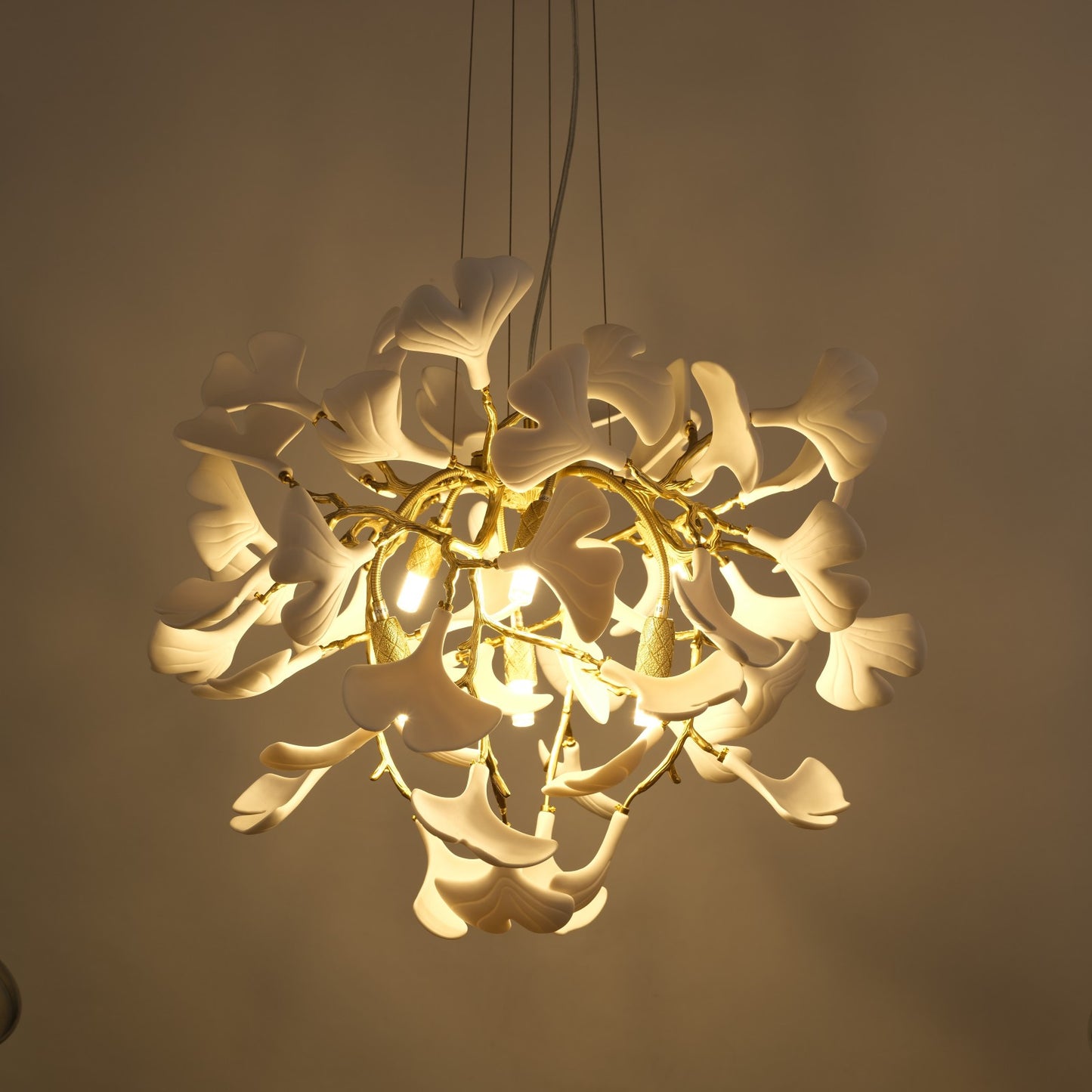 Ginkgo Ceramic Round Chandelier 24"