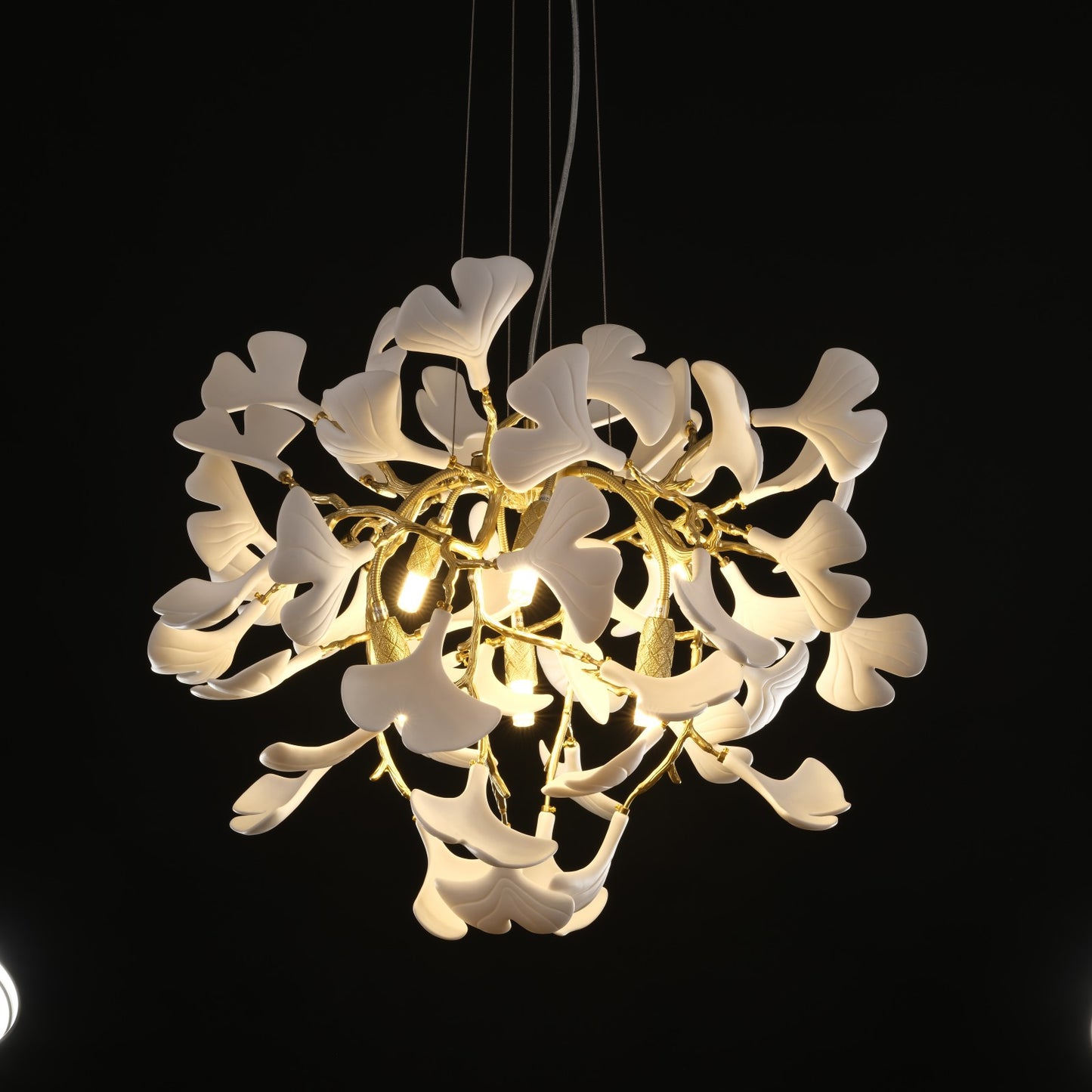 Ginkgo Ceramic Round Chandelier 24"