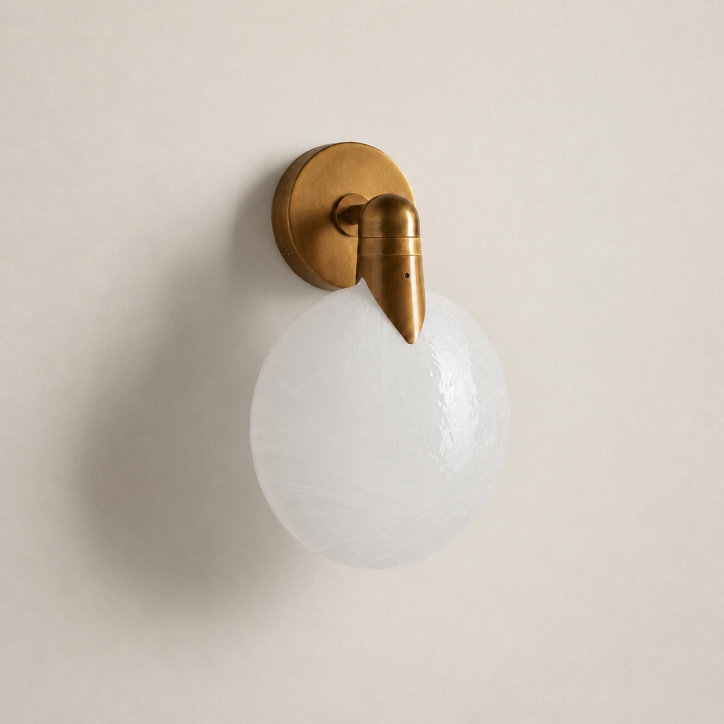 Lyla Sconce