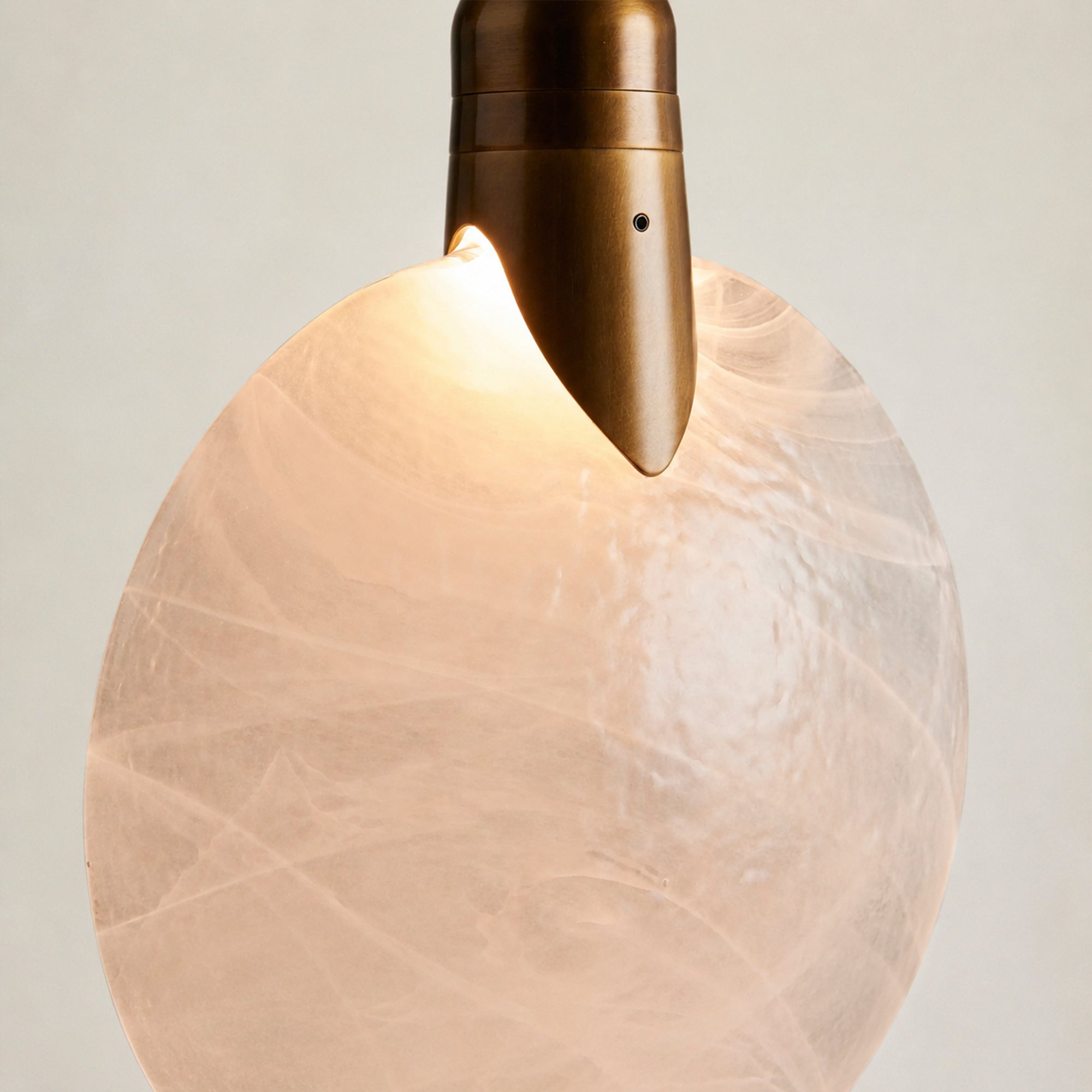 Lyla Single Pendant