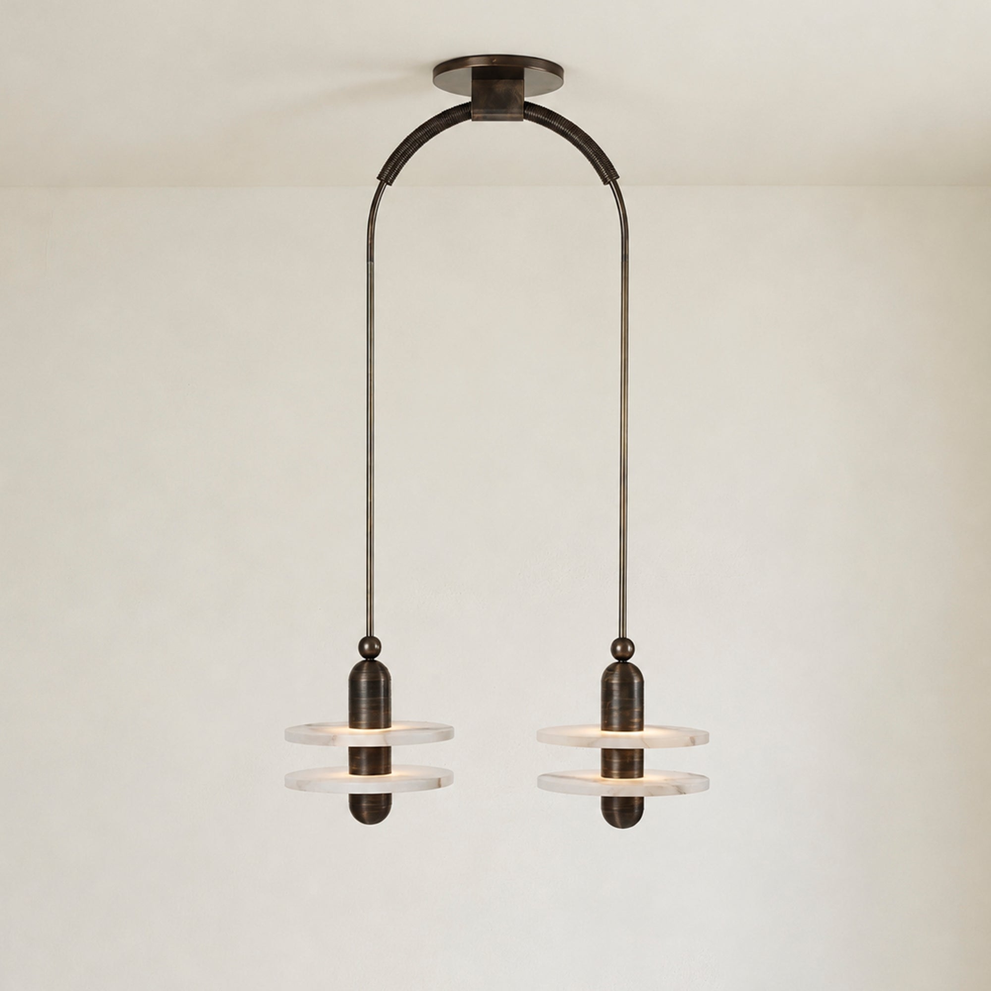 Median Alabaster Mono 2 Pendants