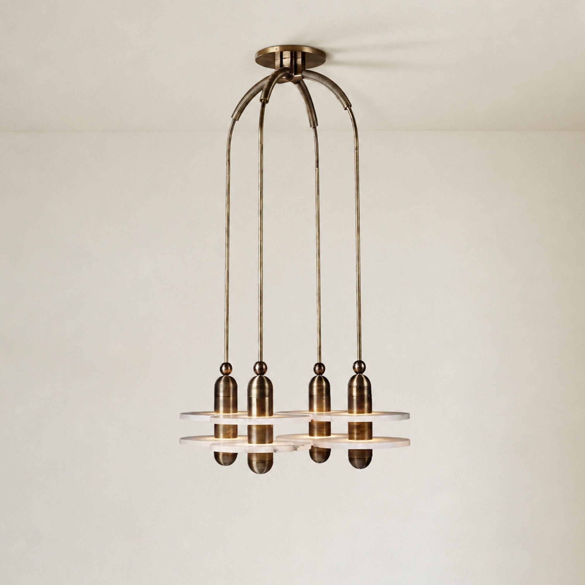 Median Alabaster Mono 4 Pendants