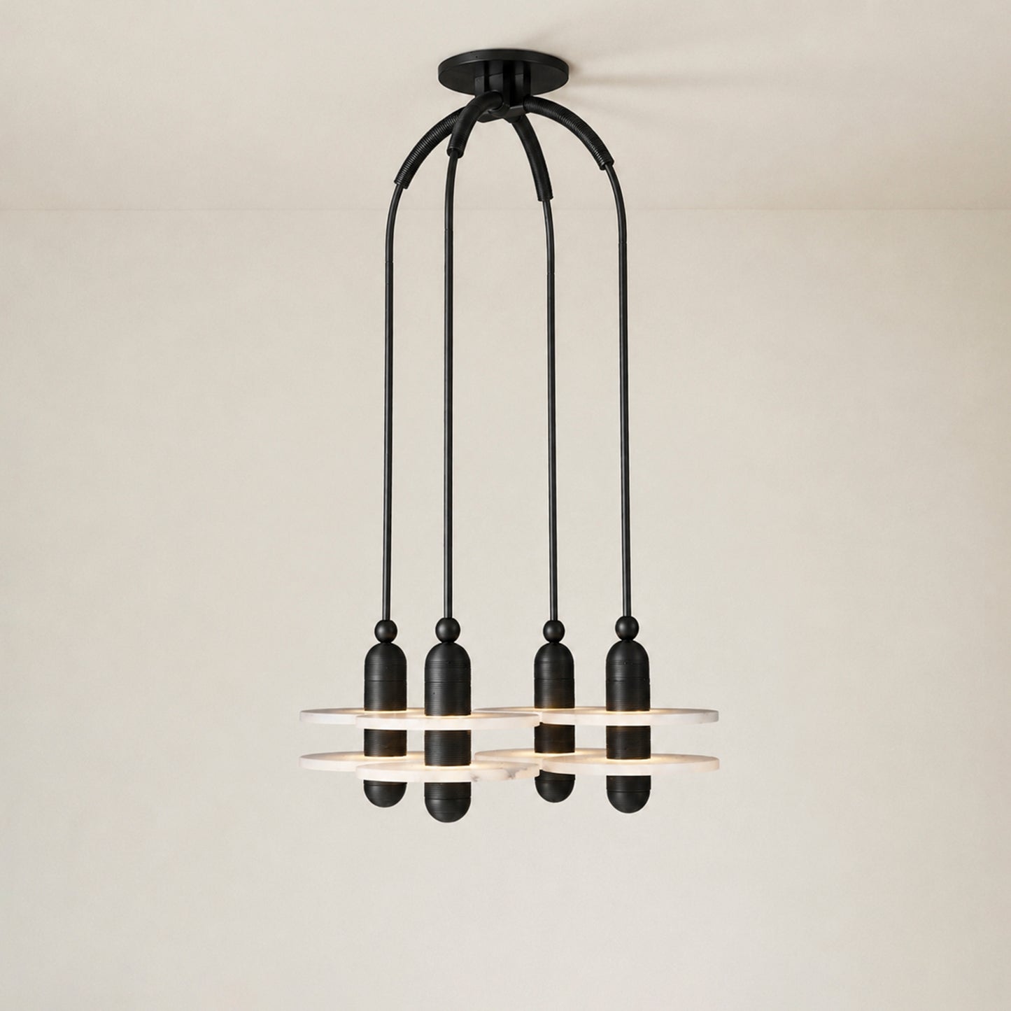 Median Alabaster Mono 4 Pendants