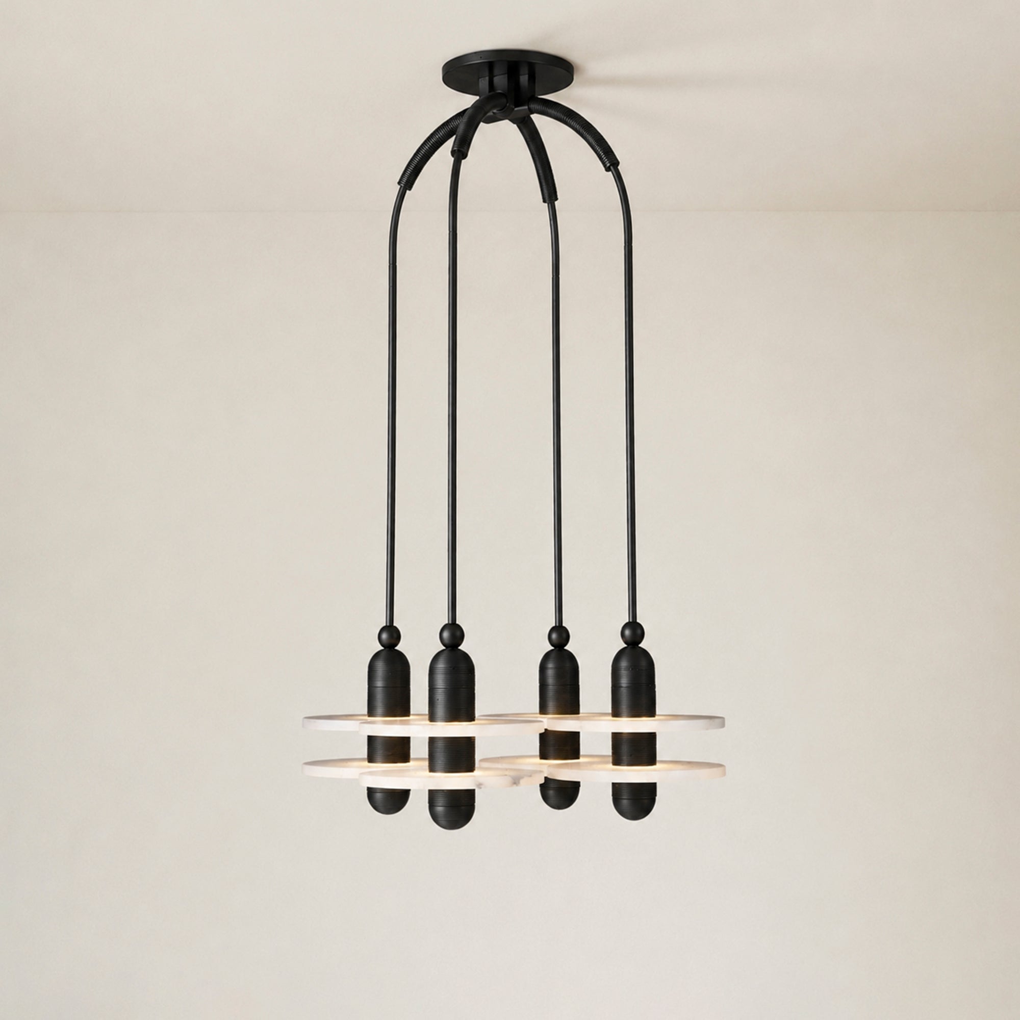Median Alabaster Mono 4 Pendants