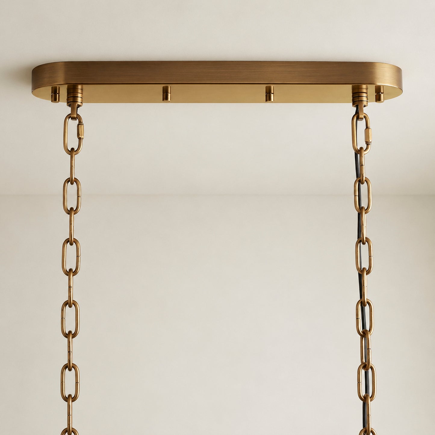 Neve Linear Chandelier