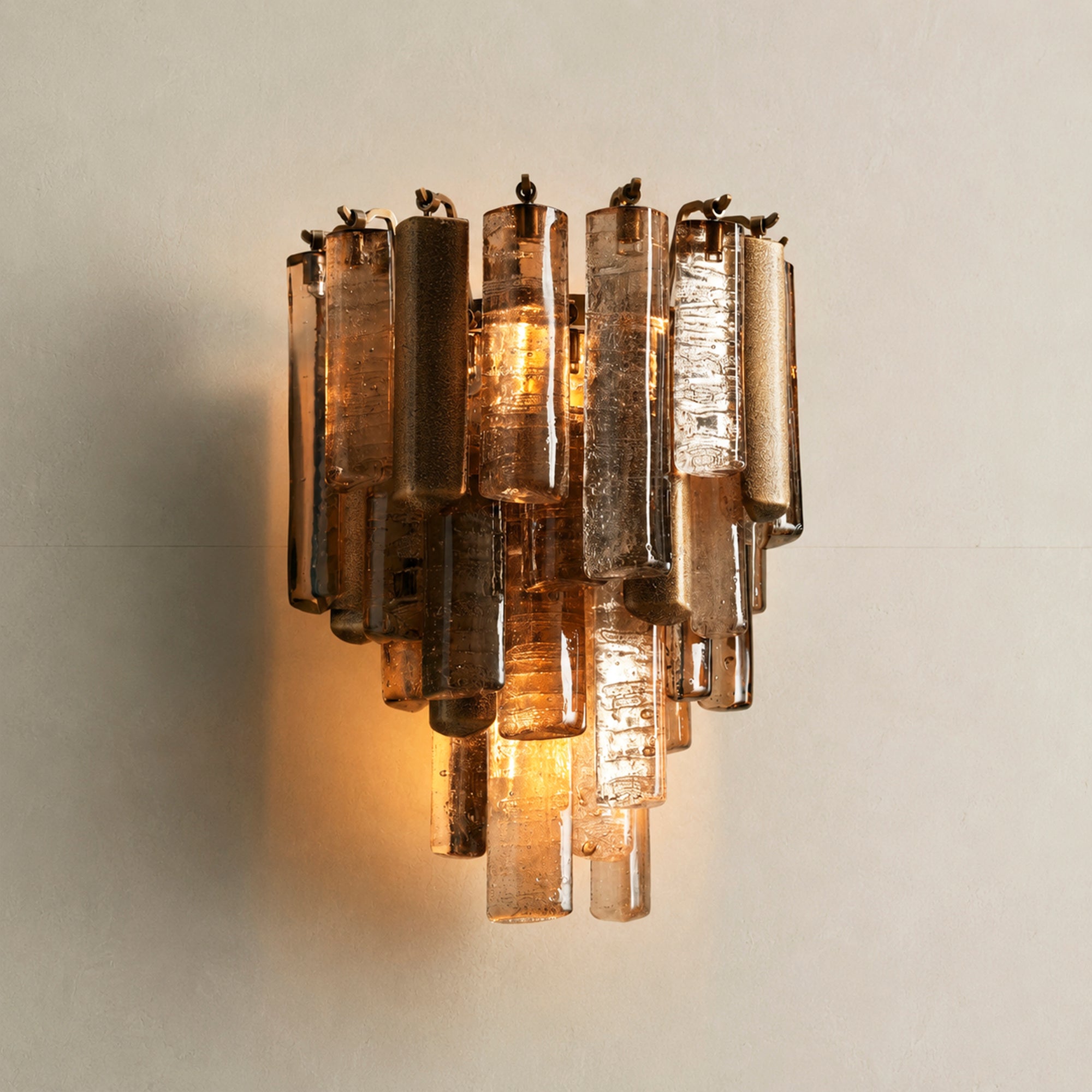 Neve Sconce
