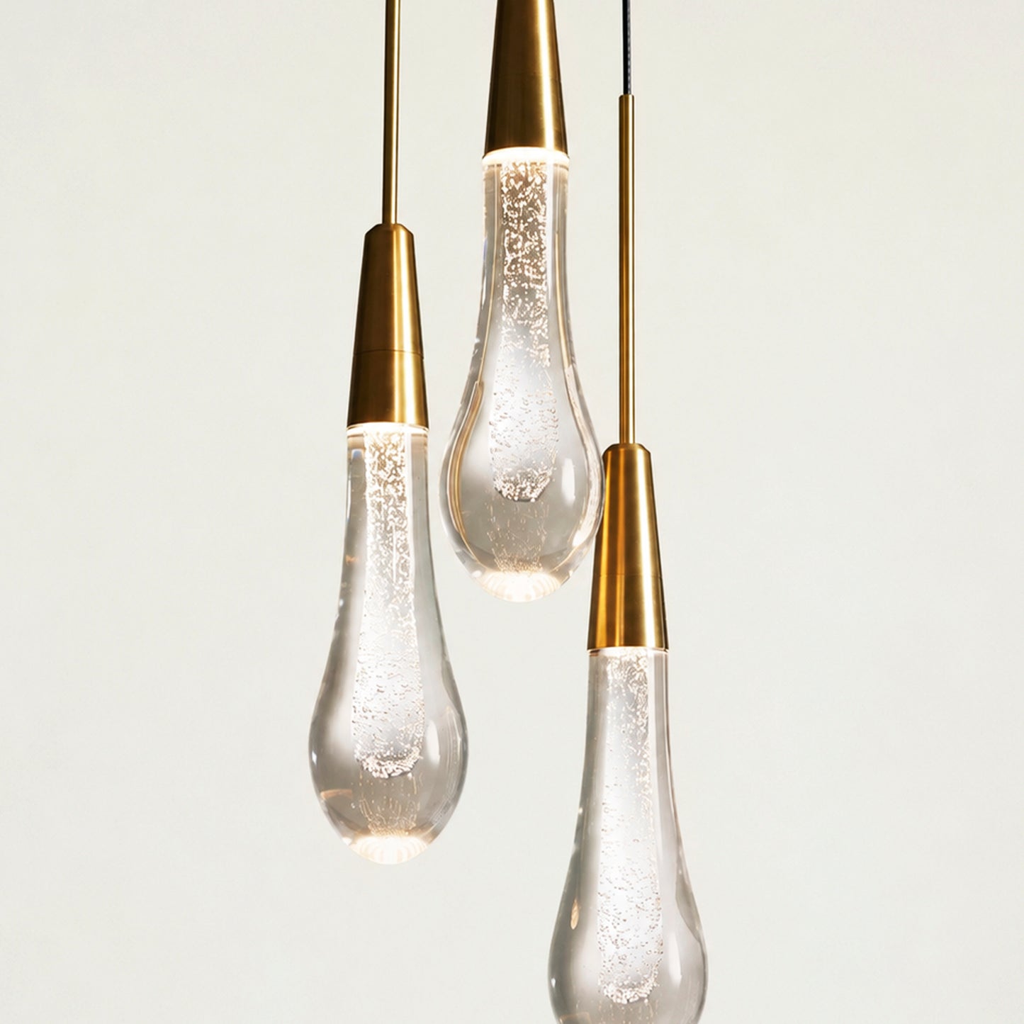 Soltaire Cluster Pendant