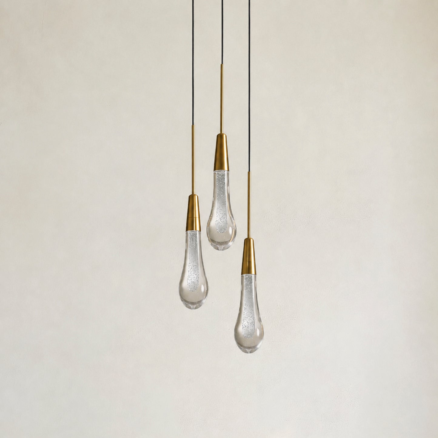 Soltaire Cluster Pendant