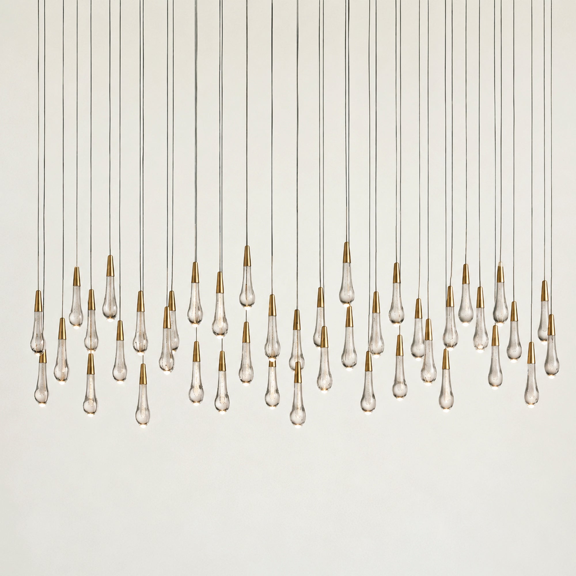Soltaire Glass Linear Chandelier