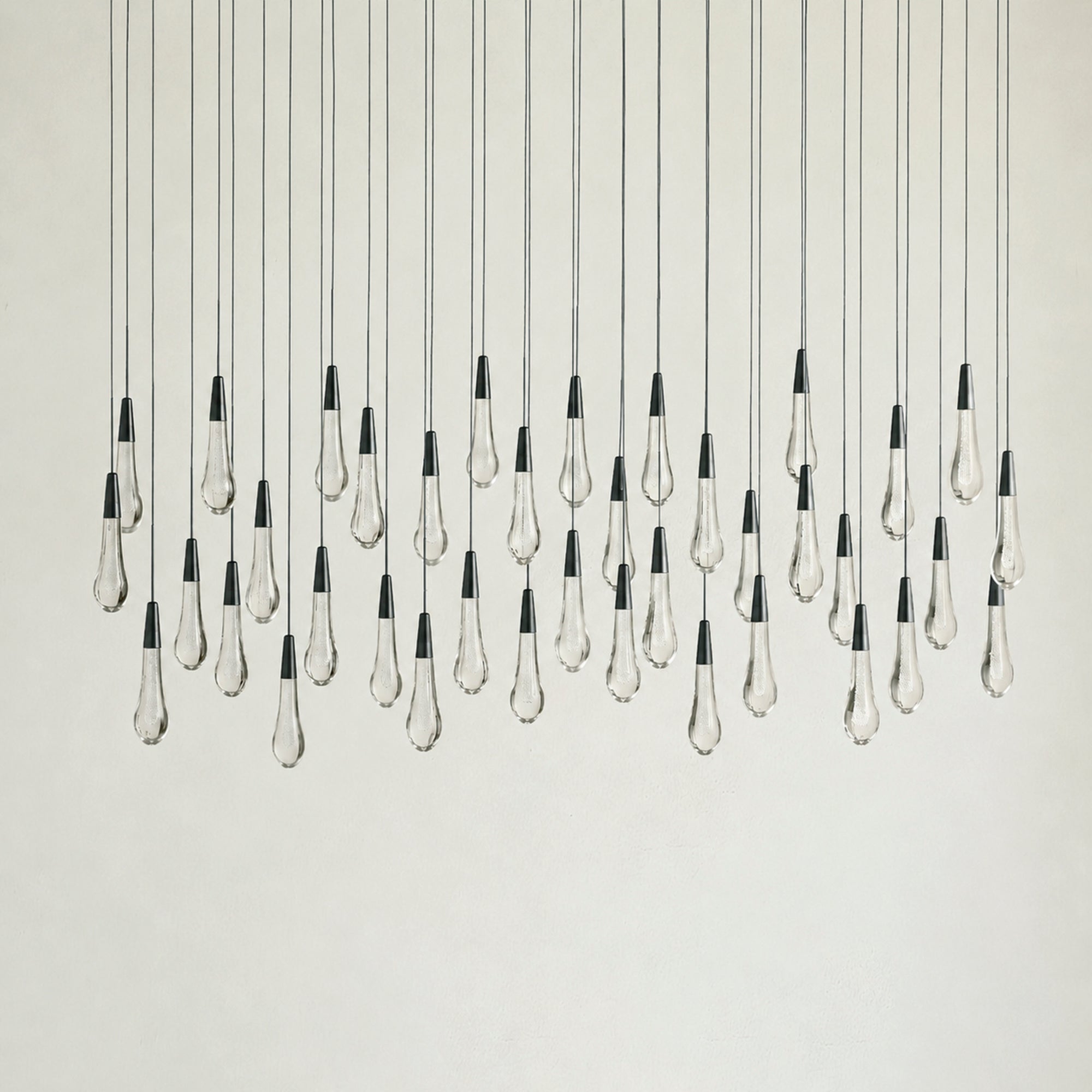 Soltaire Glass Linear Chandelier