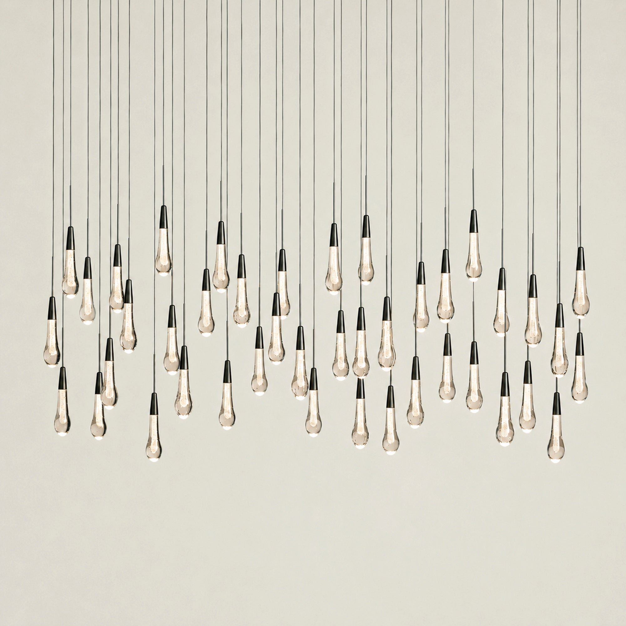 Soltaire Glass Linear Chandelier