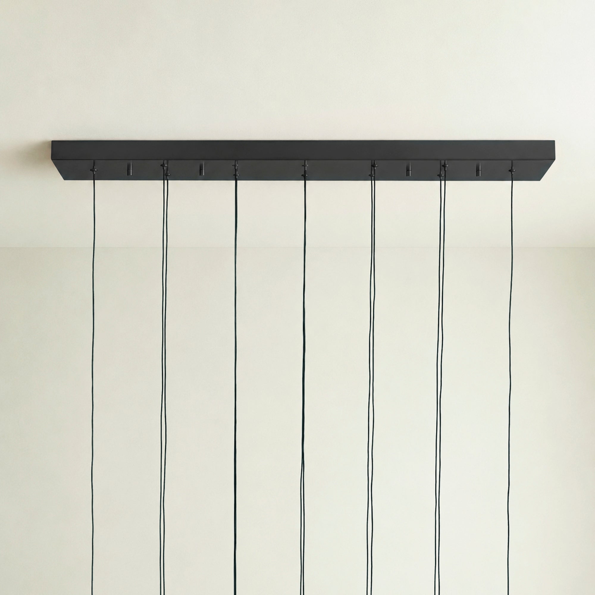 Soltaire Glass Linear Chandelier
