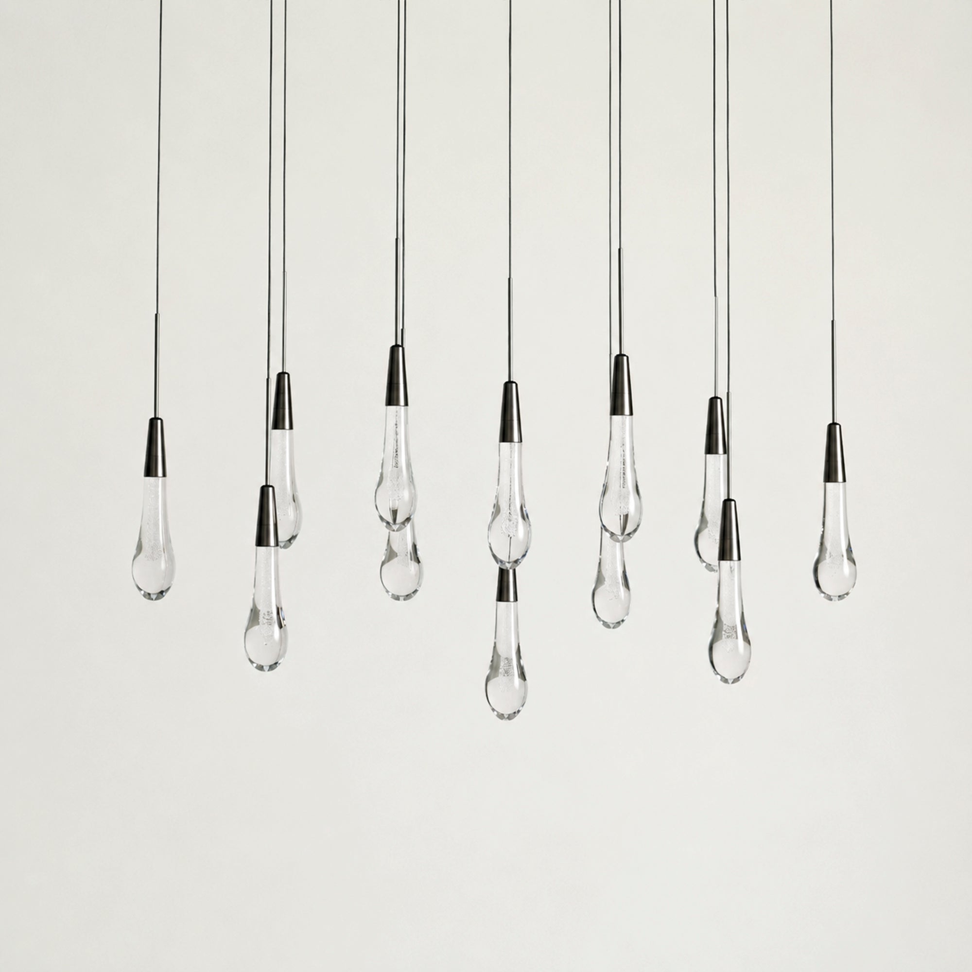 Soltaire Glass Linear Chandelier