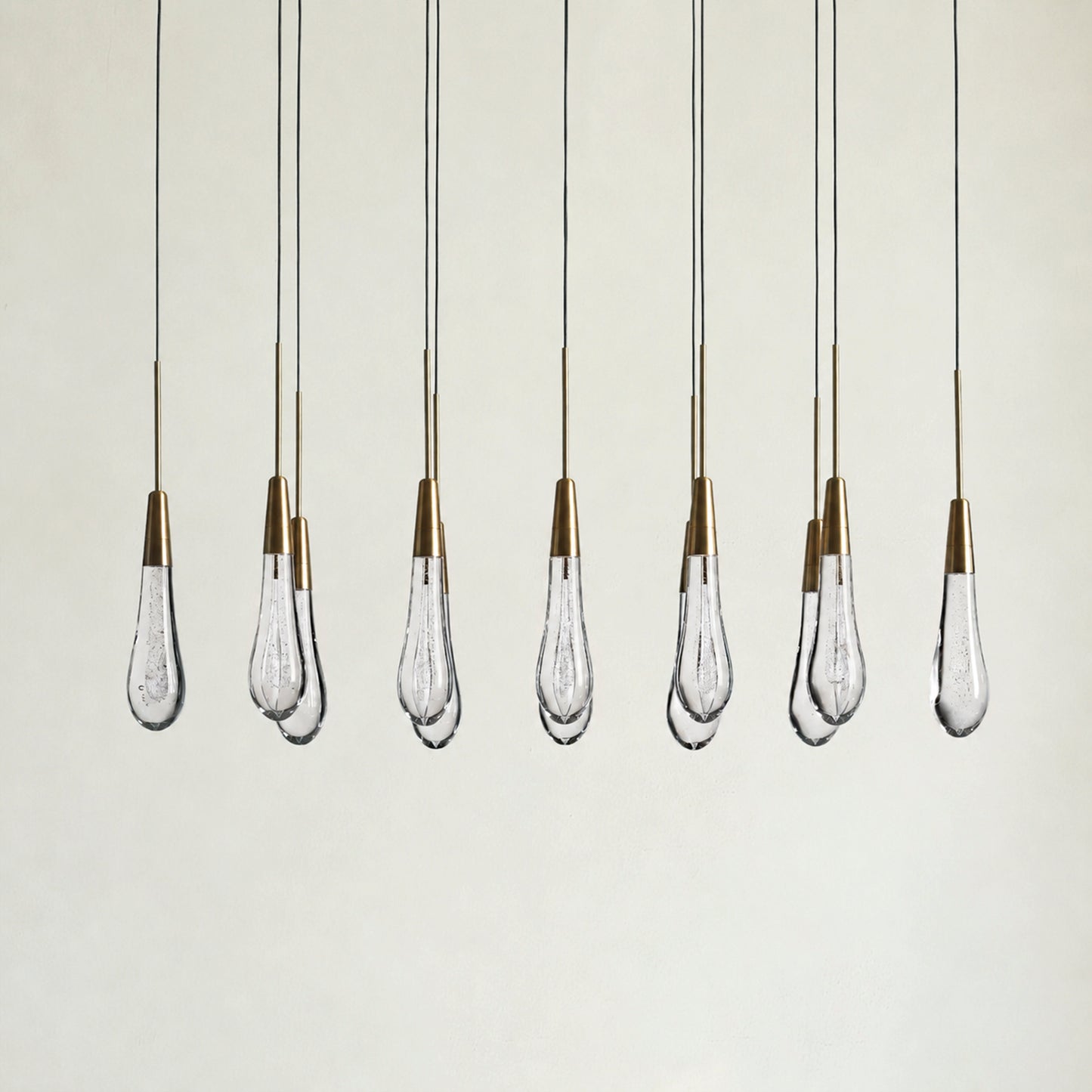 Soltaire Glass Linear Chandelier