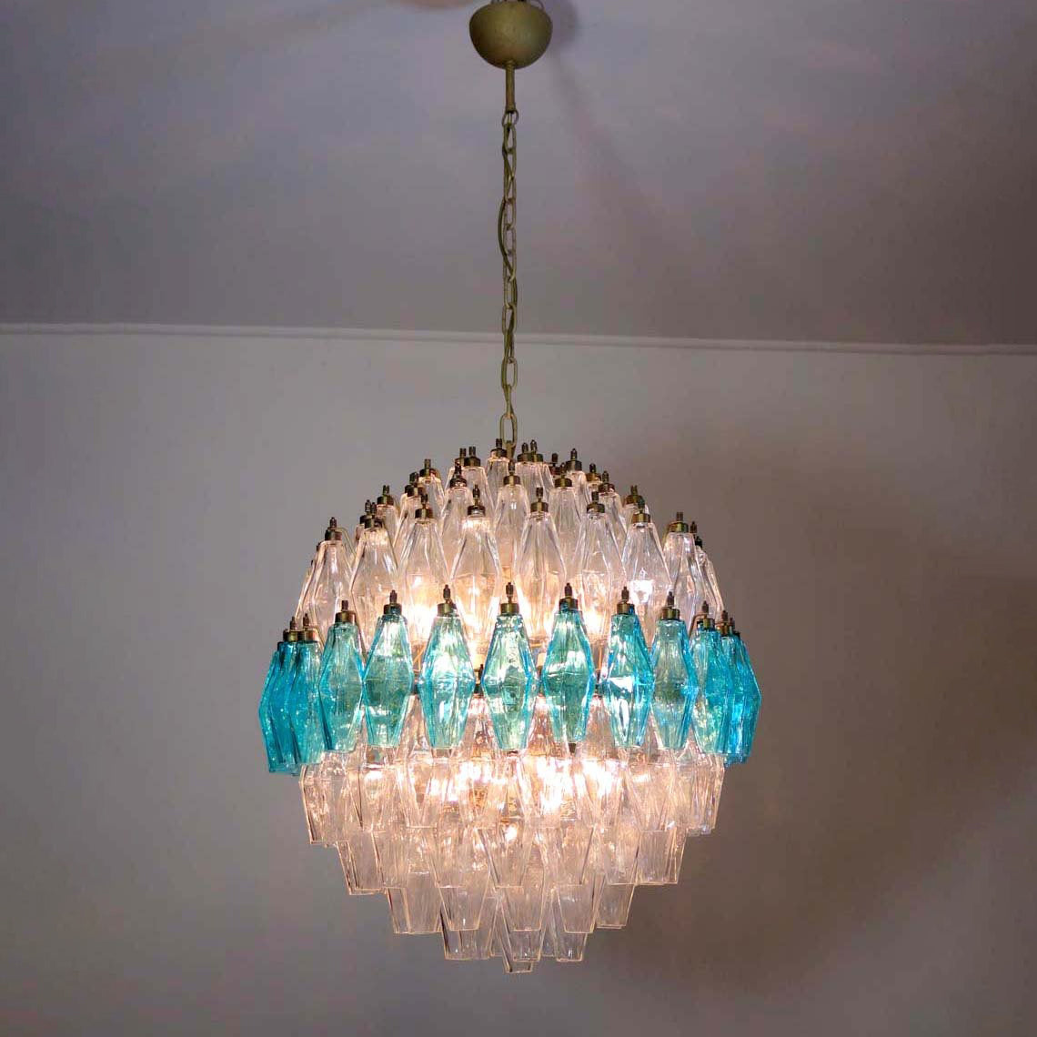 Verona Round Chandelier 24" - 140 Clear & Azure Glass