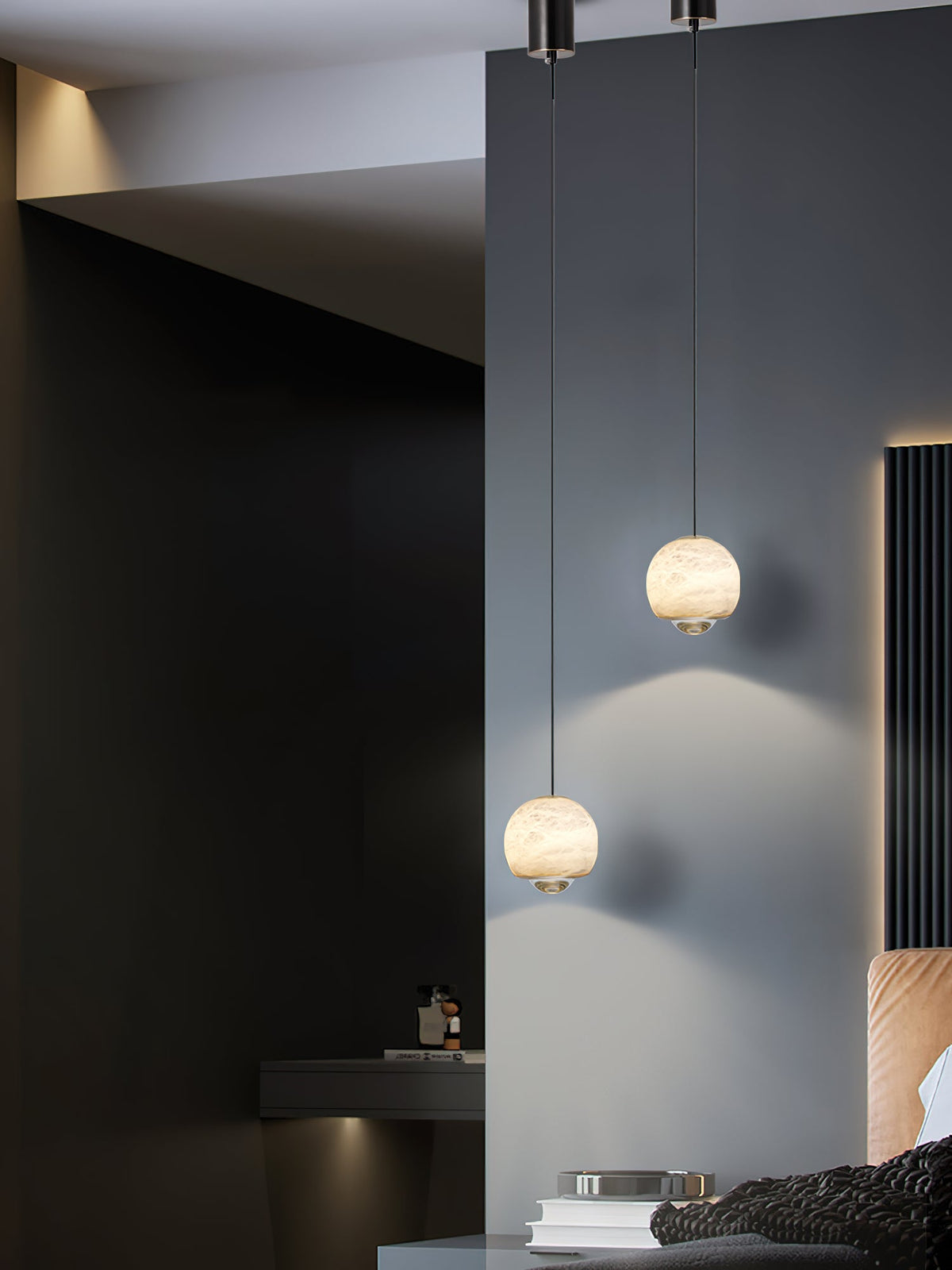 Ferox Alabaster Pendant Light