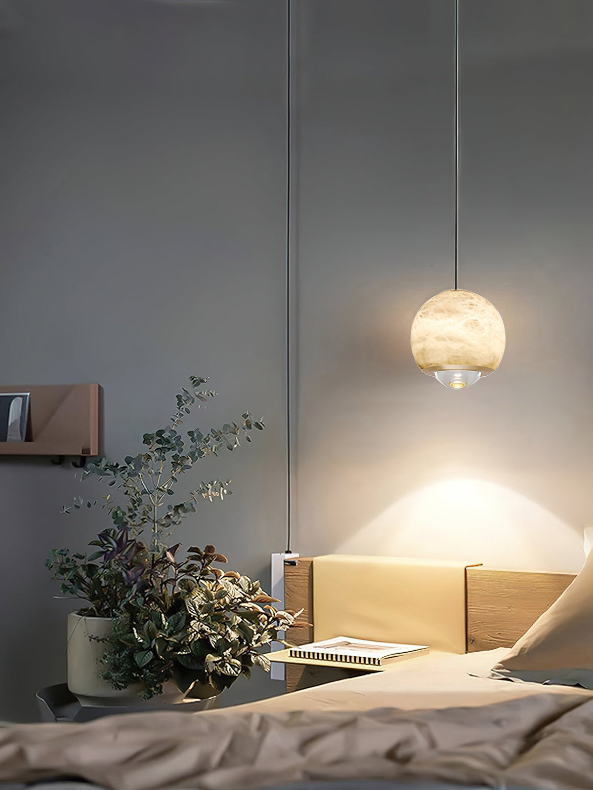 Ferox Alabaster Pendant Light