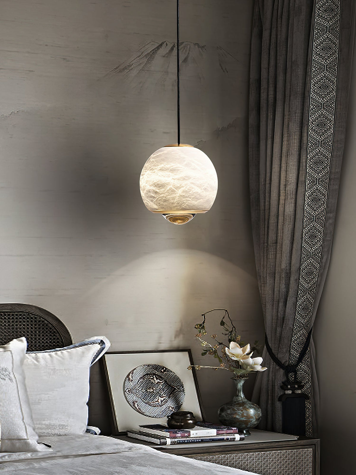 Ferox Alabaster Pendant Light