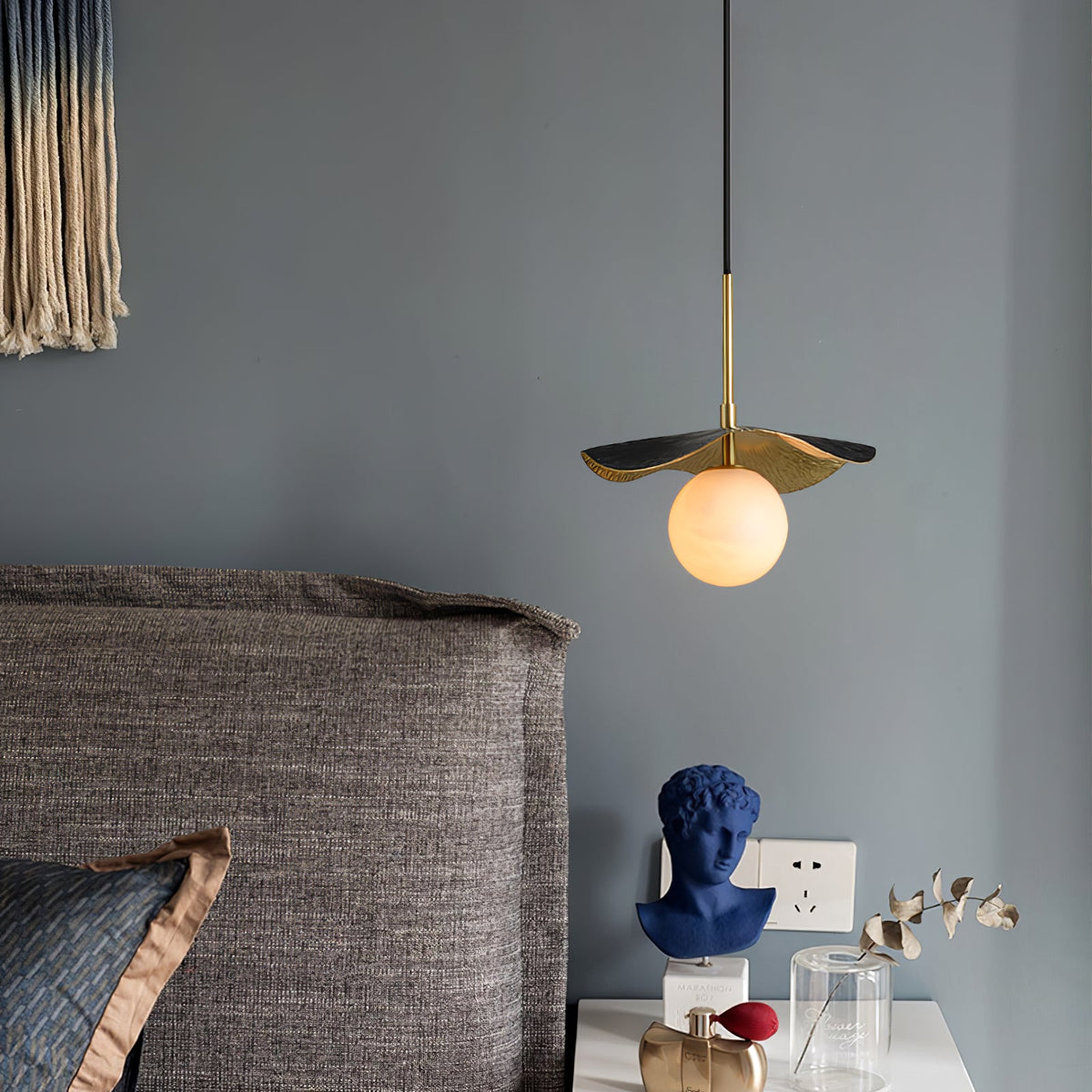 Montera Alabaster Pendant Light