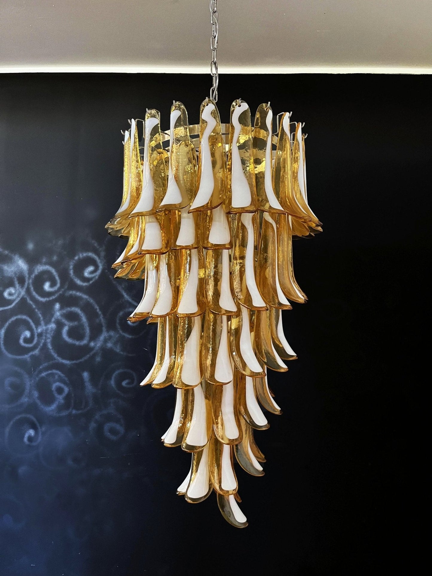 Glass Amber Petals Spiral Chandelier H 47.2″