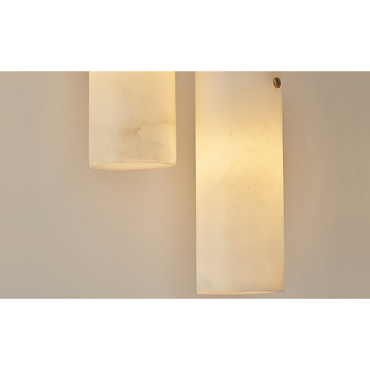 Nula Vertical Alabaster Pendant Light