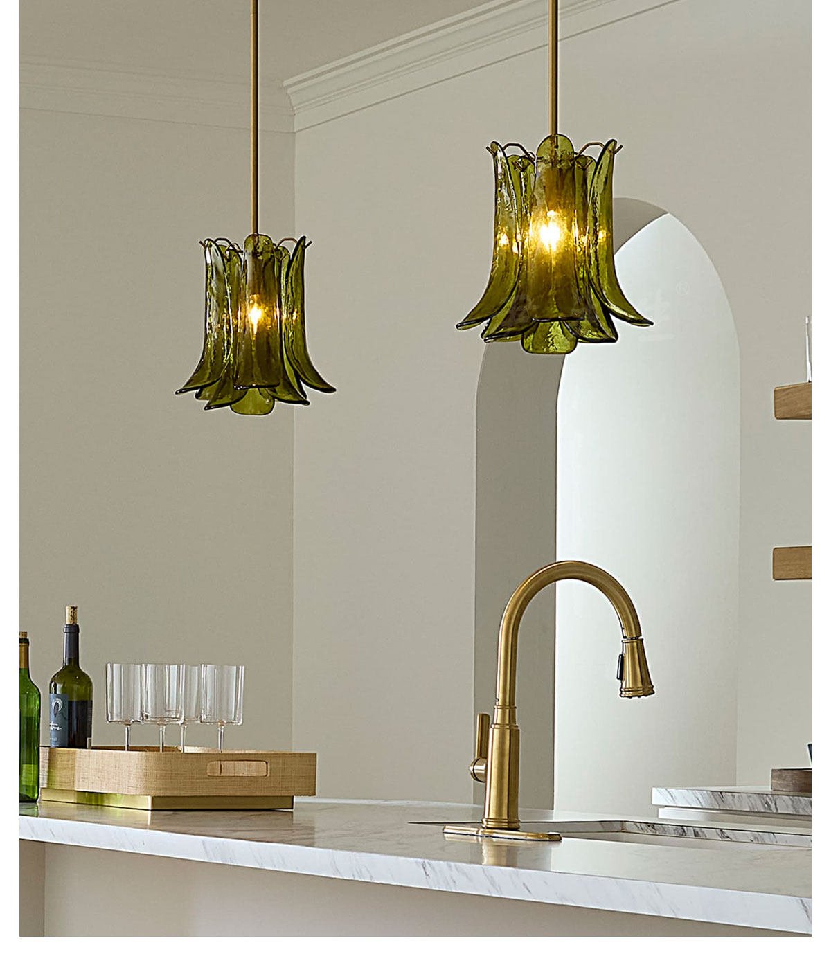 Olive Petal Glass Pendant Lamp