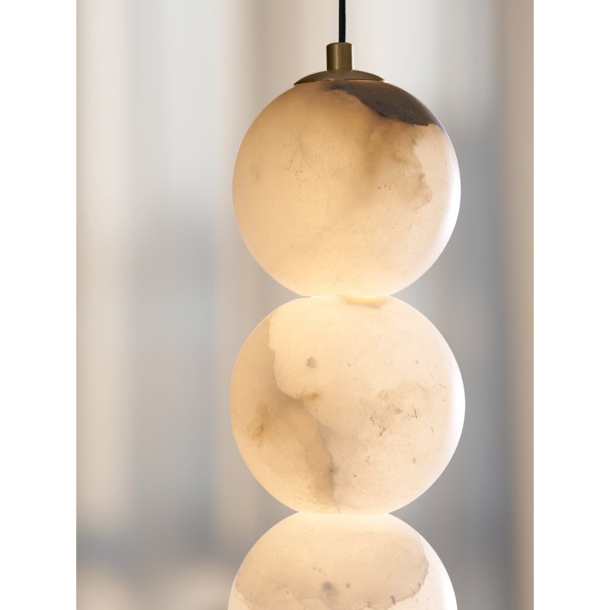 Pearl Alabaster Pendant Light