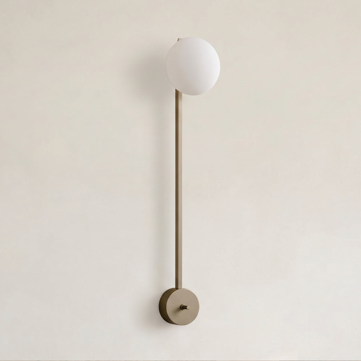 Costella Grand Sconce