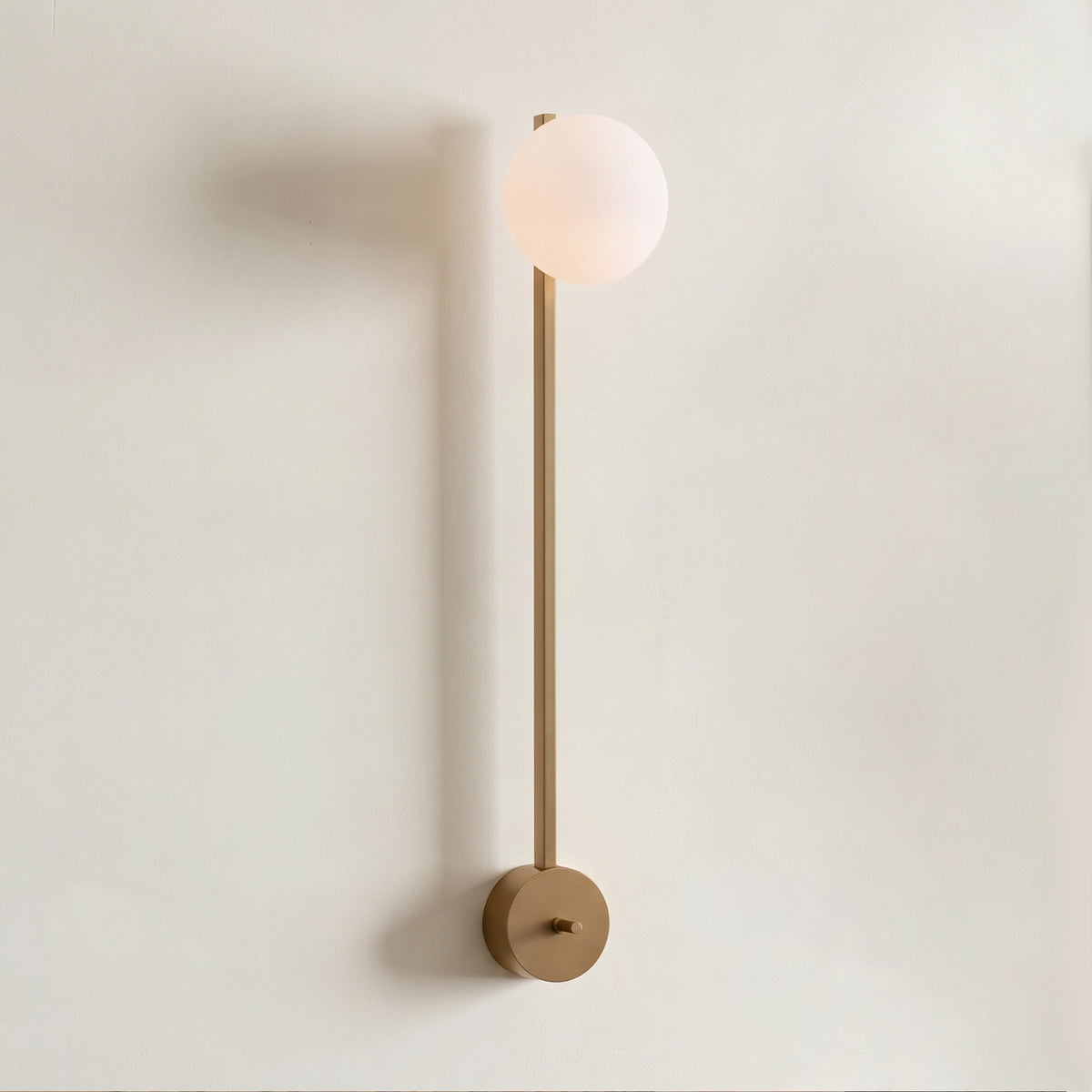 Costella Grand Sconce
