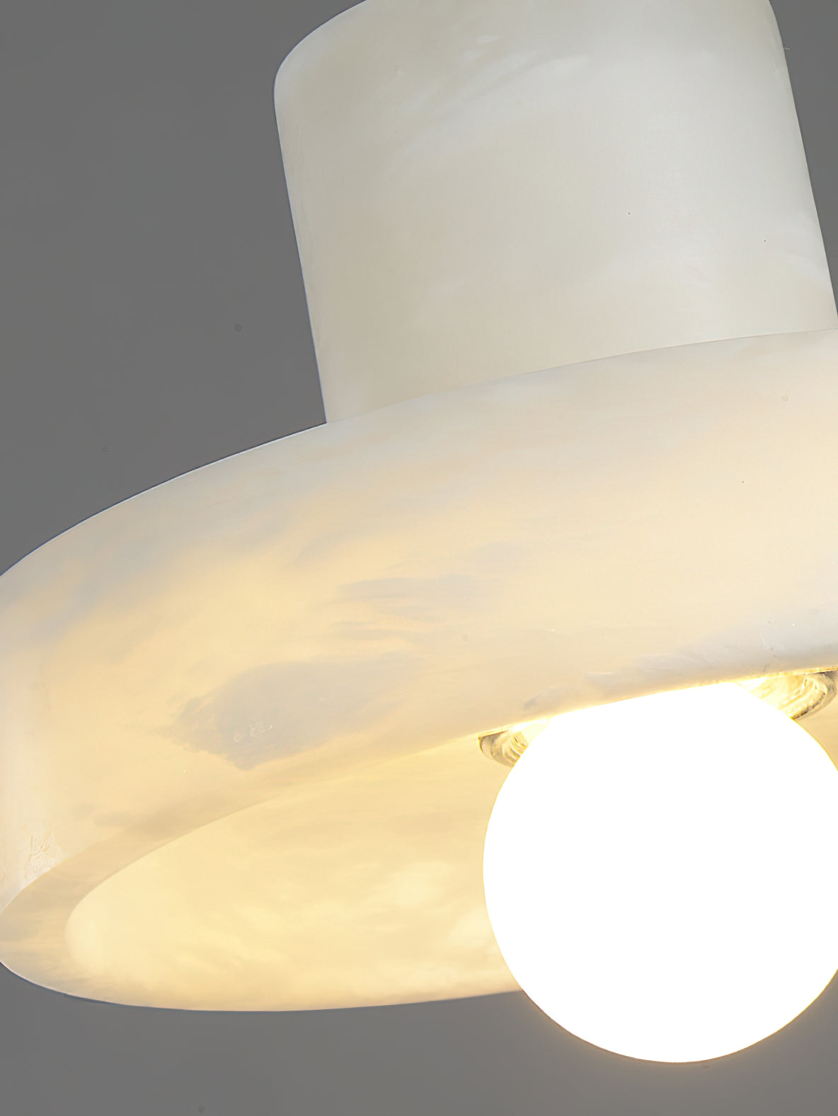 Universo ST Alabaster Pendant Lamp