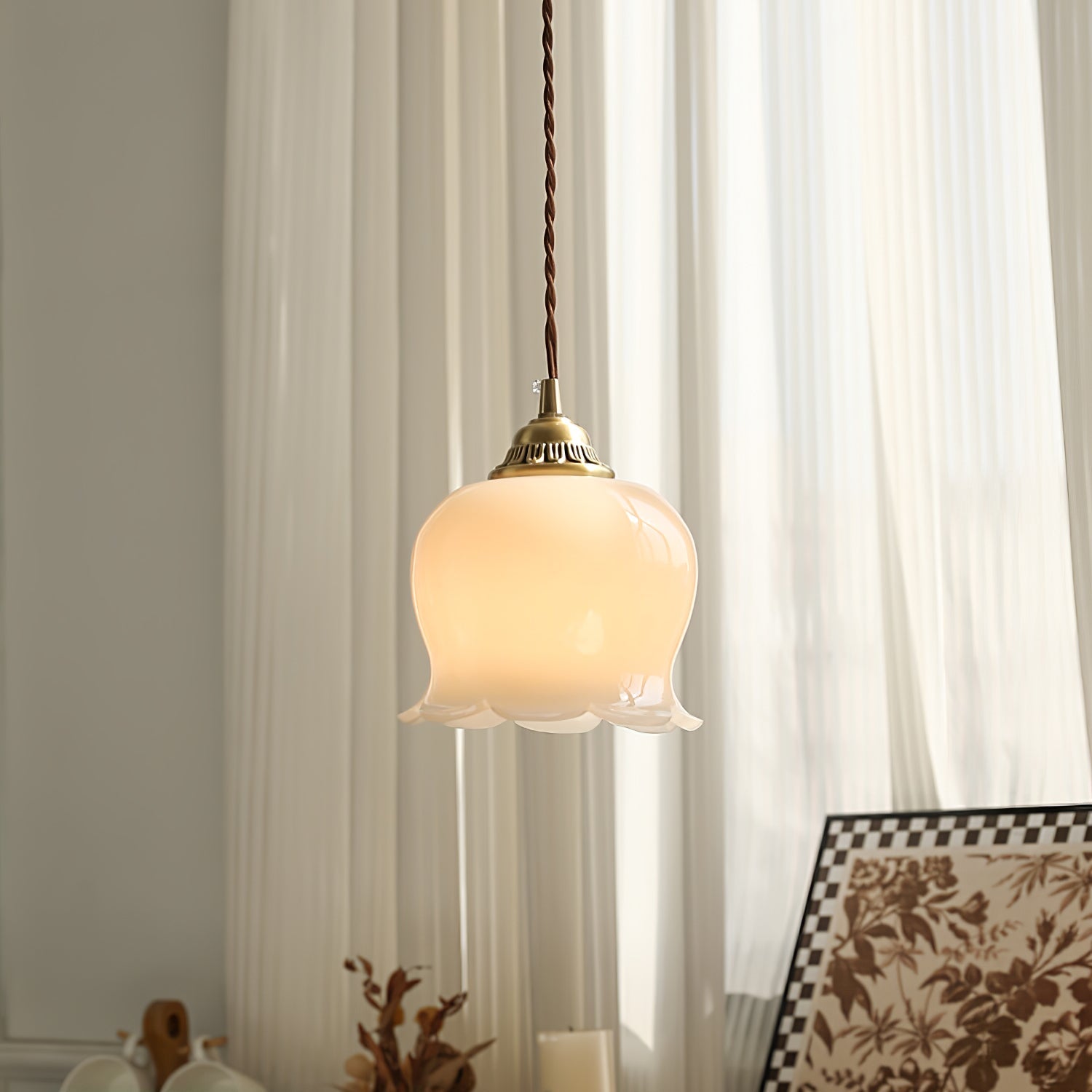Valyn Floral Silhouette Pendant Lamp - CasaraHouse